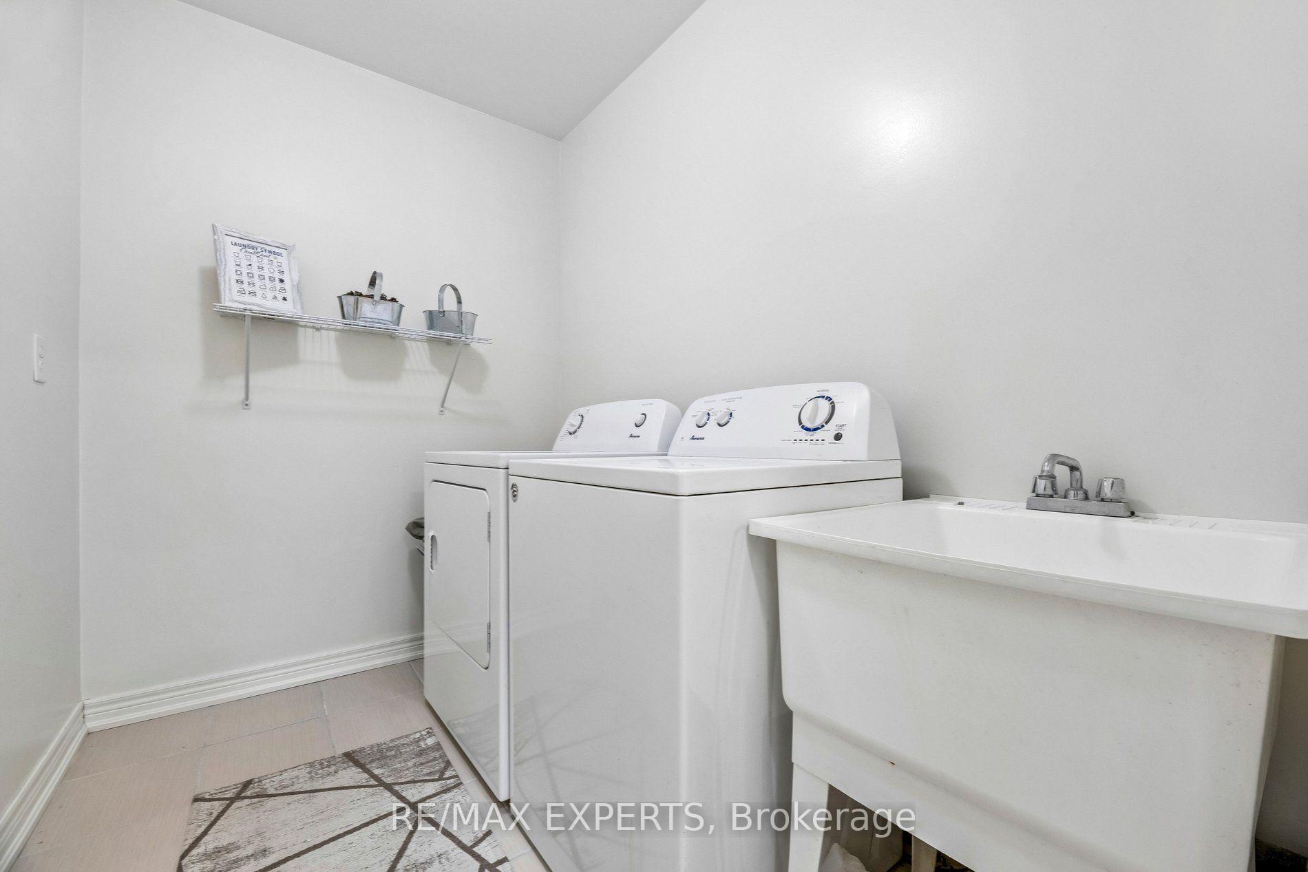 Photo 21 of 52 Bruce Cameron Drive, Clarington, Bowmanville — HOMEH