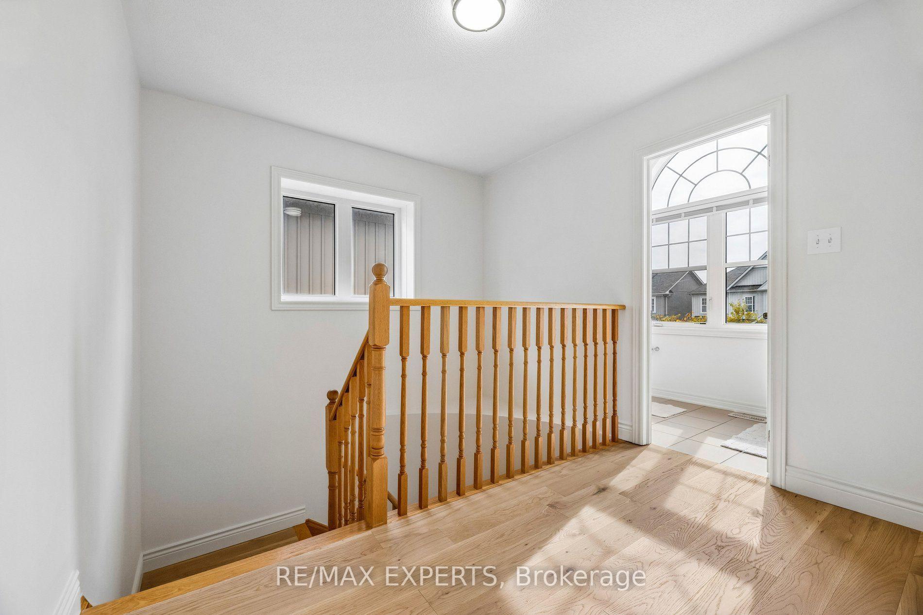 Photo 22 of 52 Bruce Cameron Drive, Clarington, Bowmanville — HOMEH