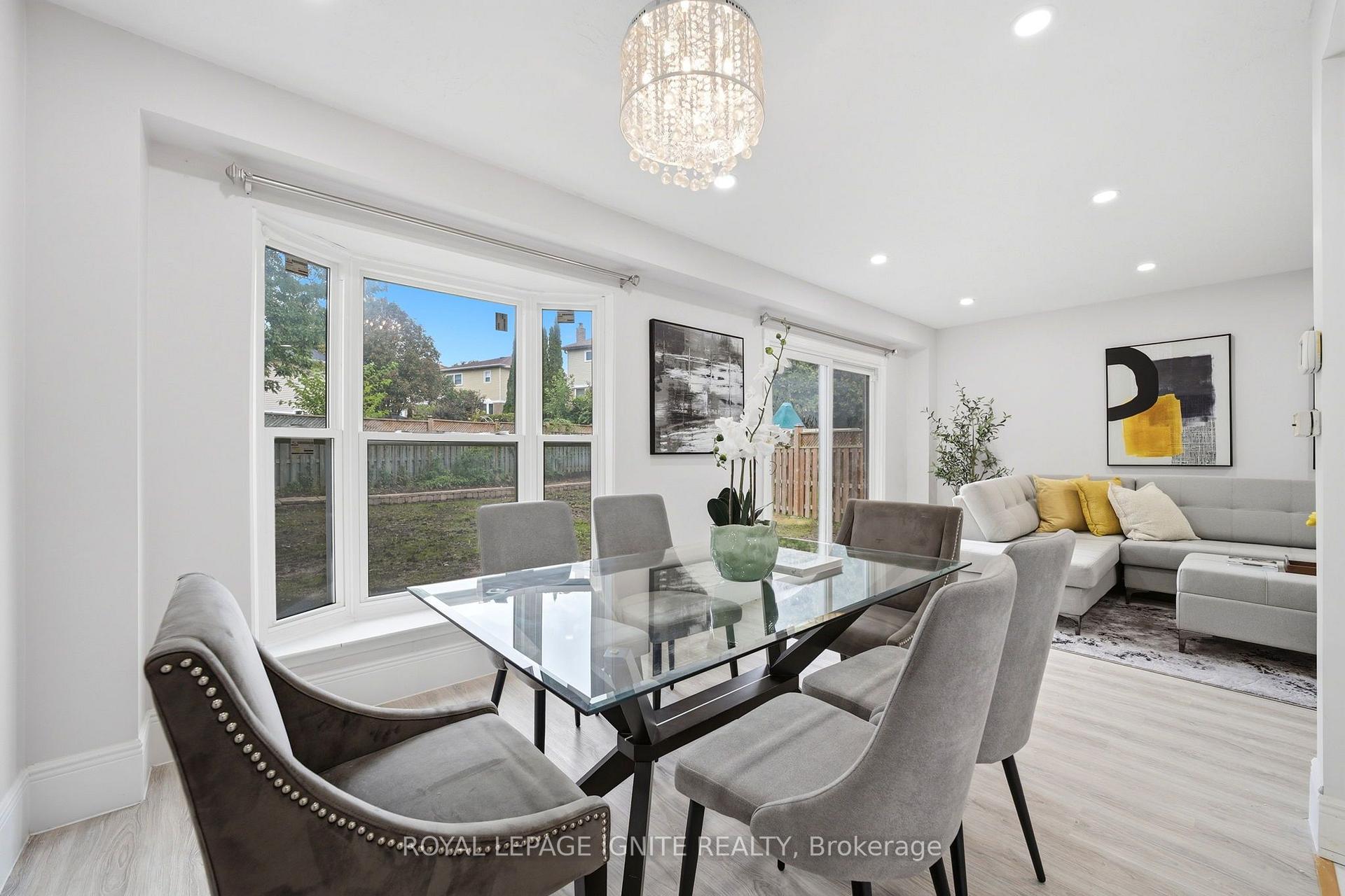 Photo 11 of 26 Winston Crescent, Whitby, Blue Grass Meadows — HOMEH