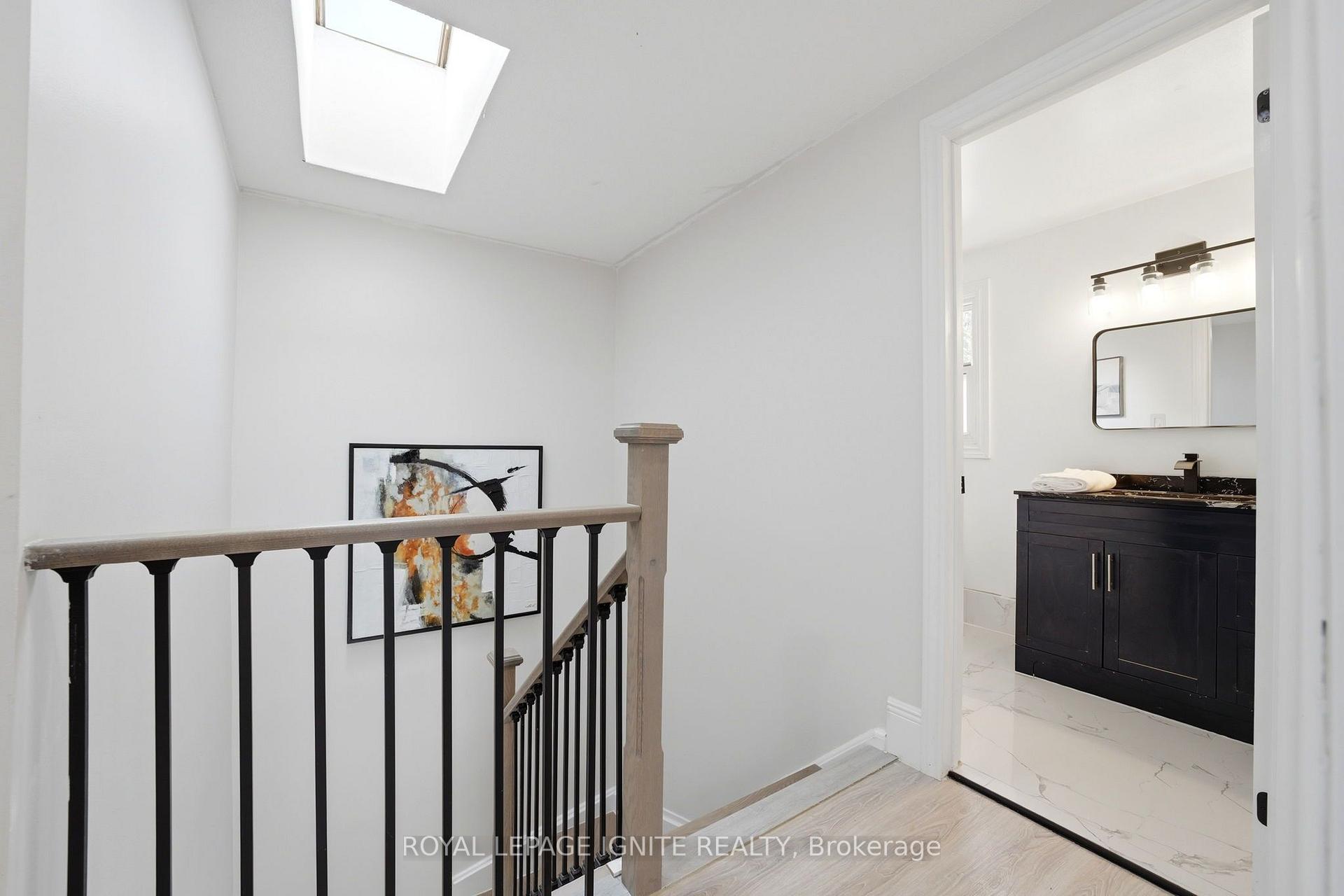 Photo 13 of 26 Winston Crescent, Whitby, Blue Grass Meadows — HOMEH