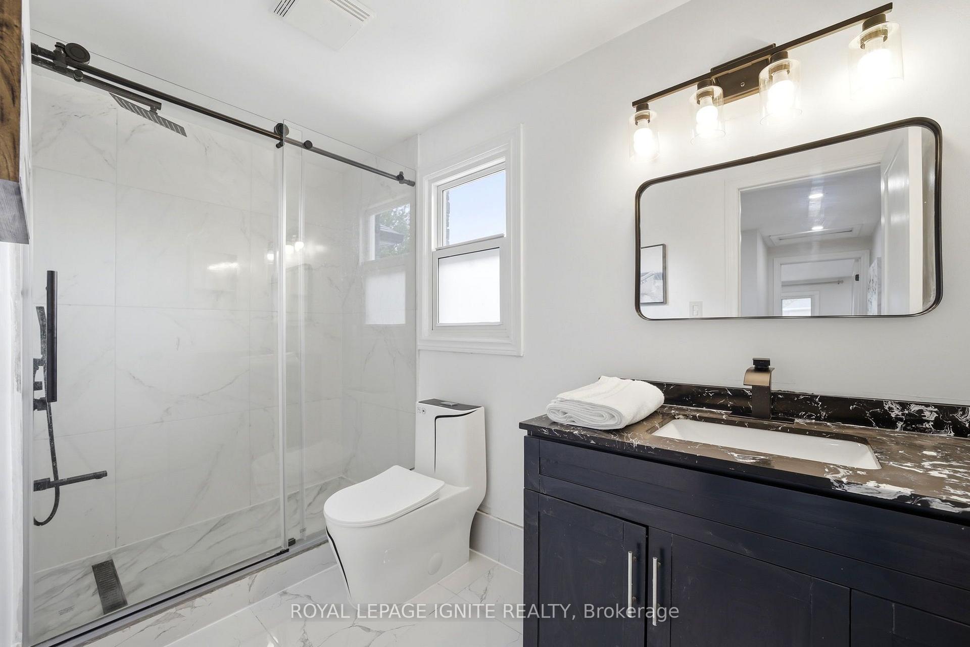 Photo 16 of 26 Winston Crescent, Whitby, Blue Grass Meadows — HOMEH