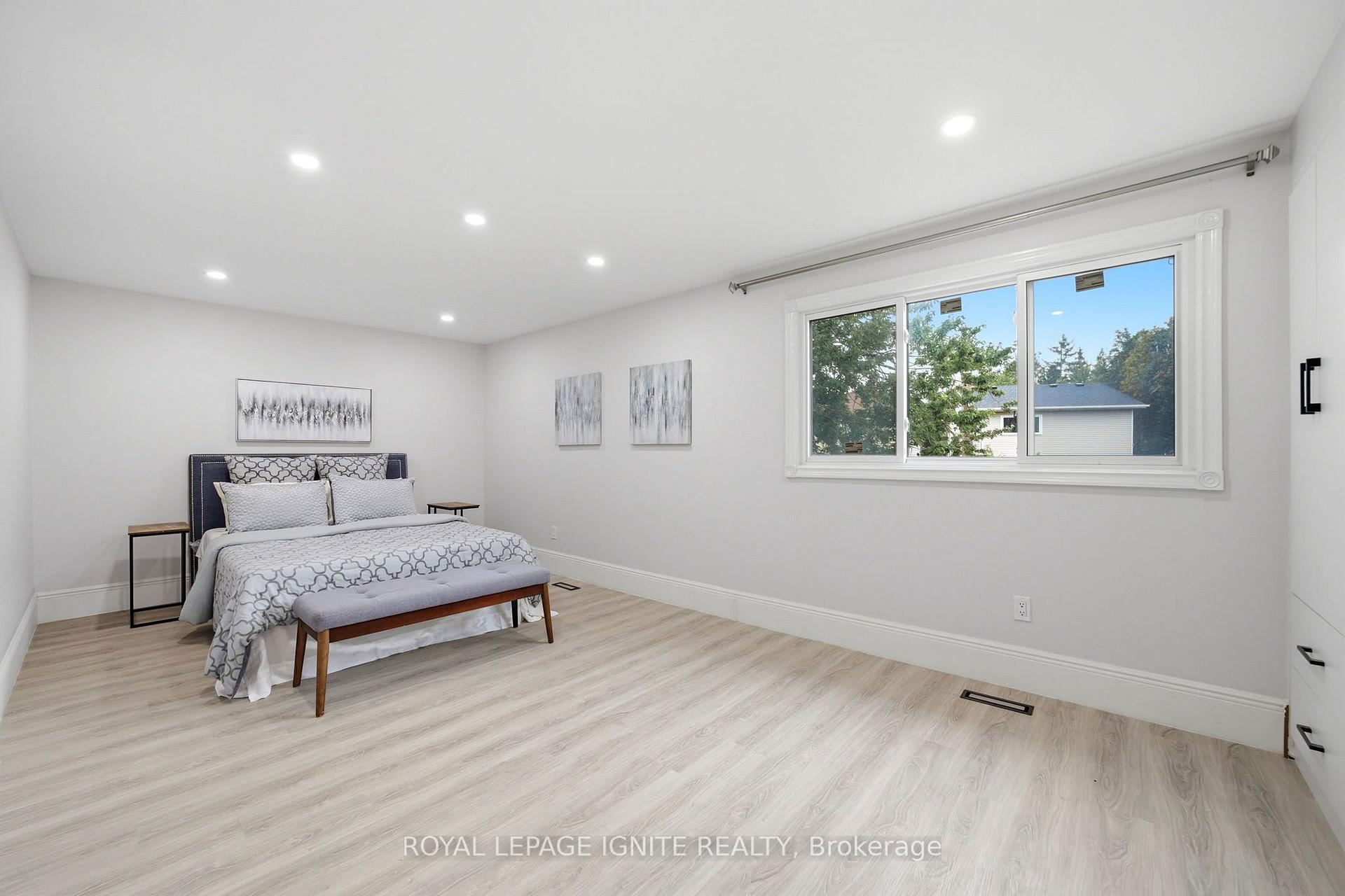 Photo 34 of 26 Winston Crescent, Whitby, Blue Grass Meadows — HOMEH