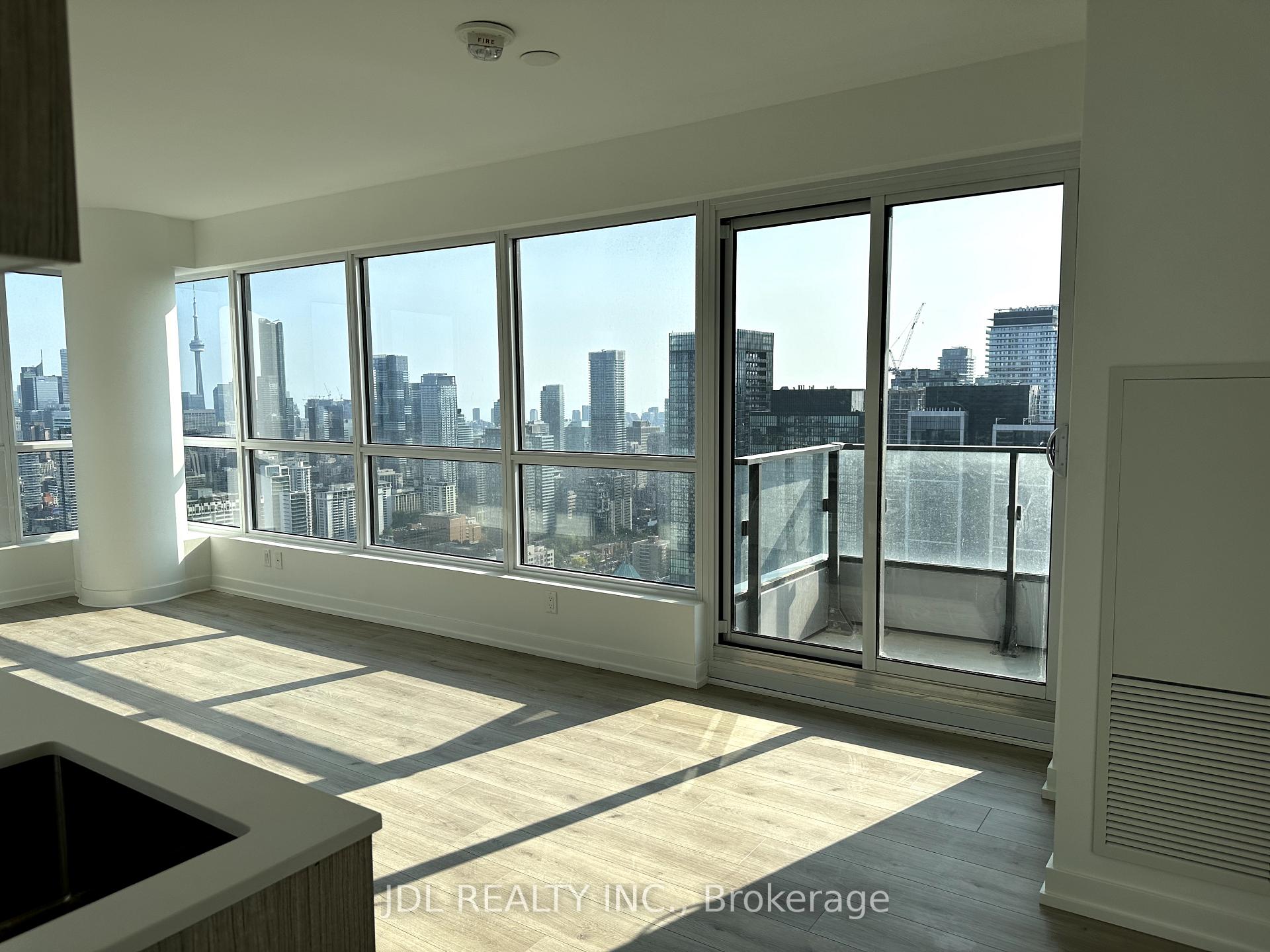 Photo 3 of Unit 4402, 395 Bloor Street E, Toronto, North St. James Town — HOMEH
