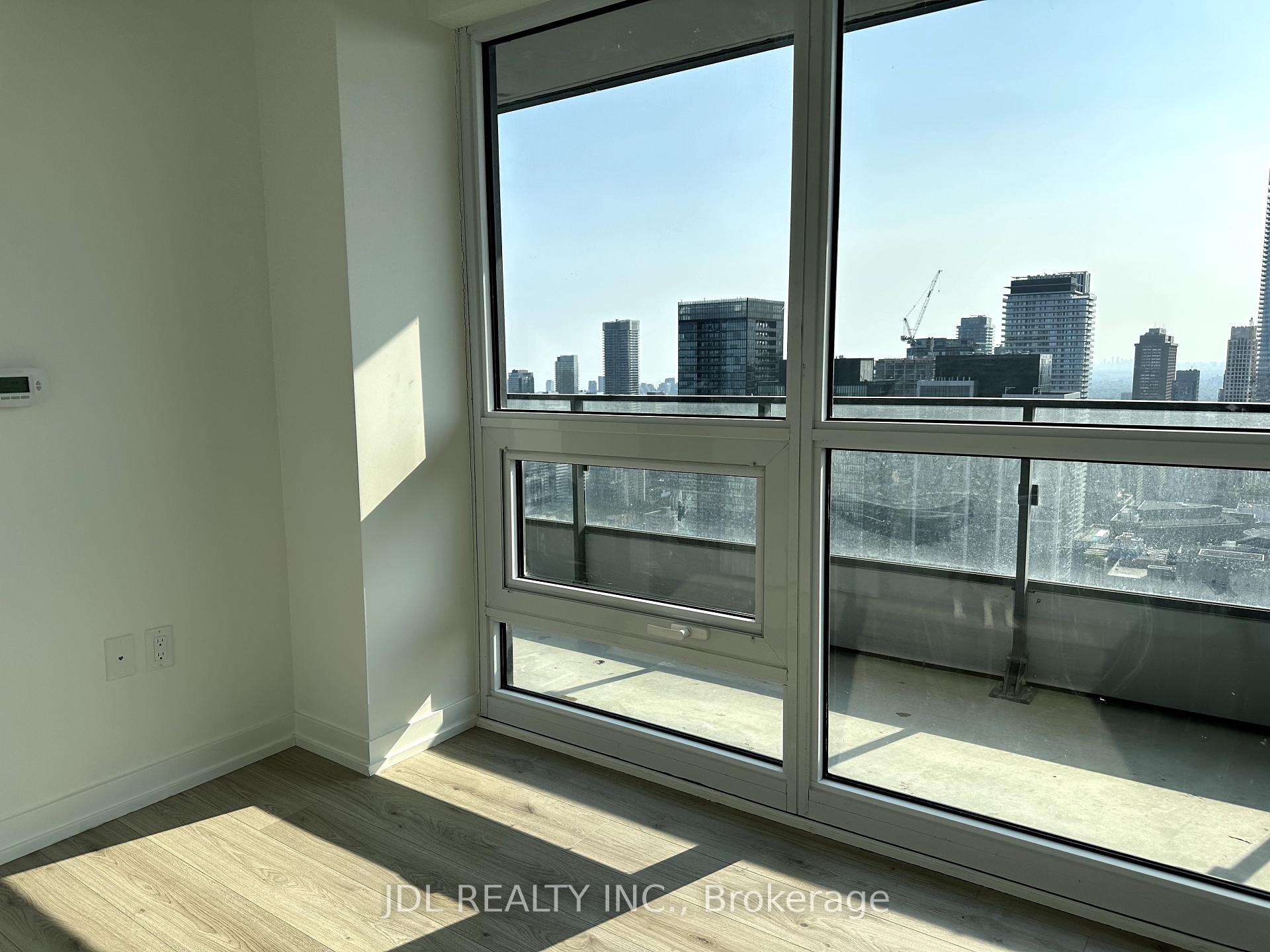 Photo 7 of Unit 4402, 395 Bloor Street E, Toronto, North St. James Town — HOMEH