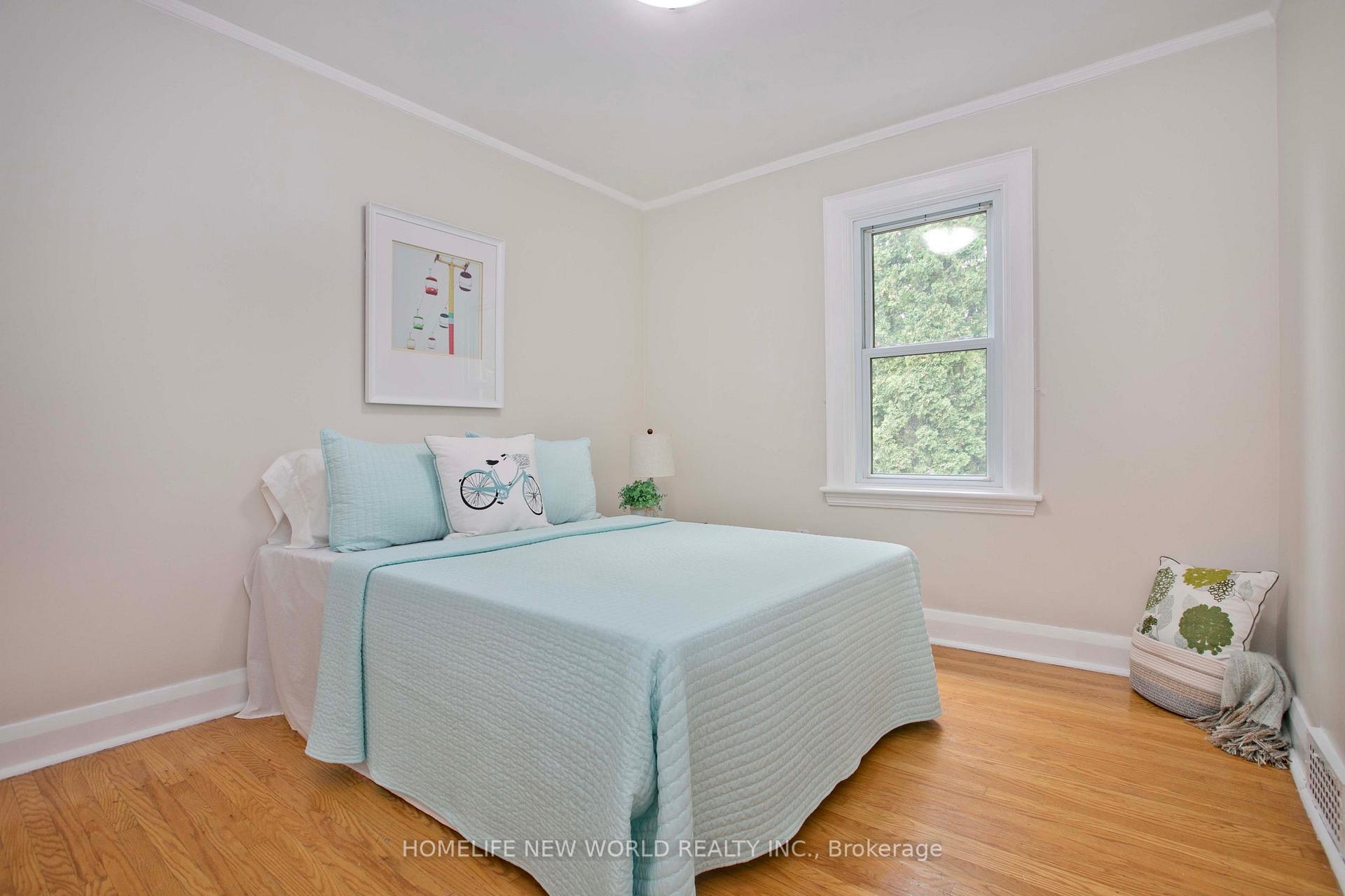 Photo 25 of 74 Haddon Avenue N, Hamilton, Westdale — HOMEH