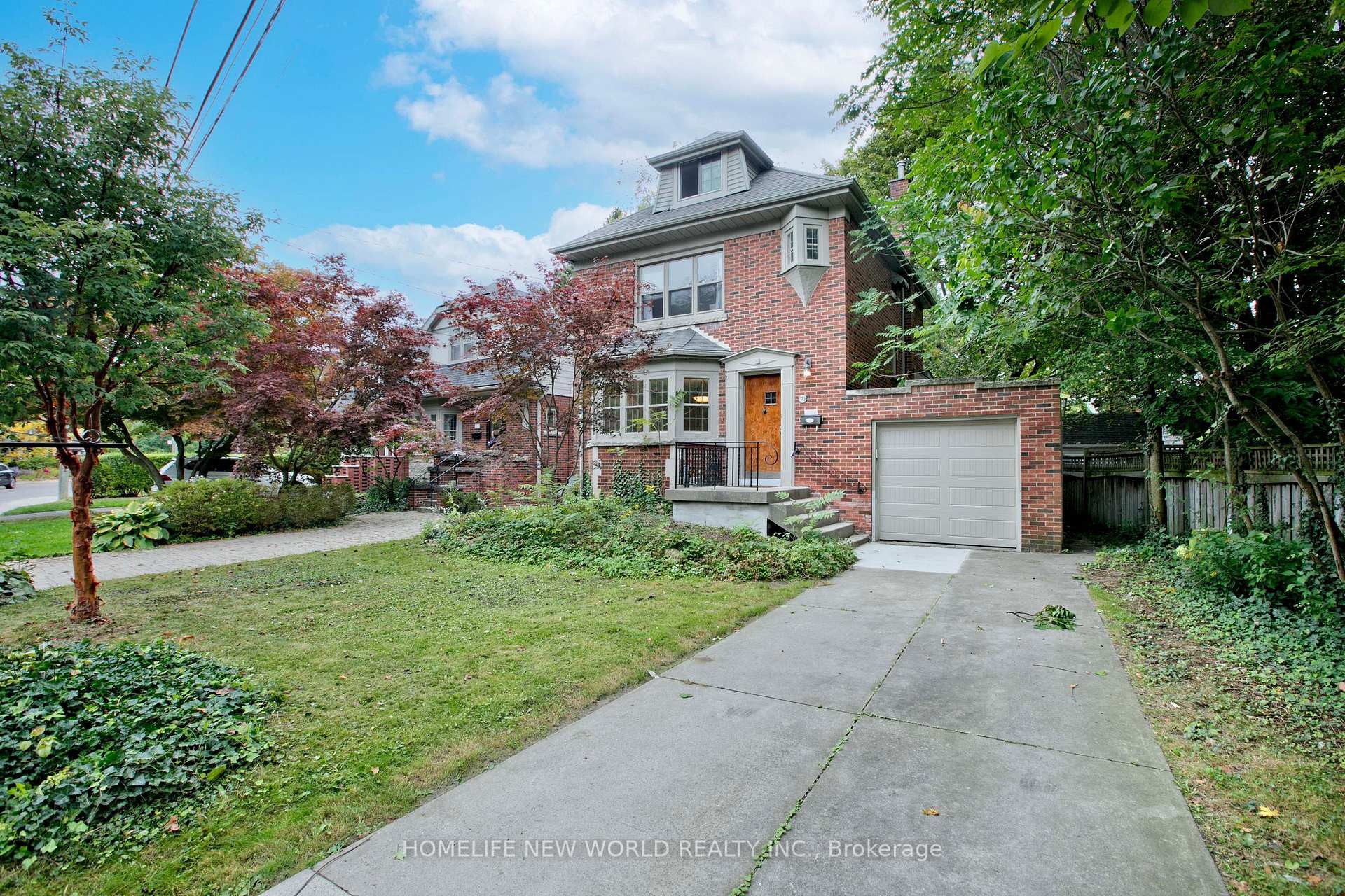 Photo 36 of 74 Haddon Avenue N, Hamilton, Westdale — HOMEH