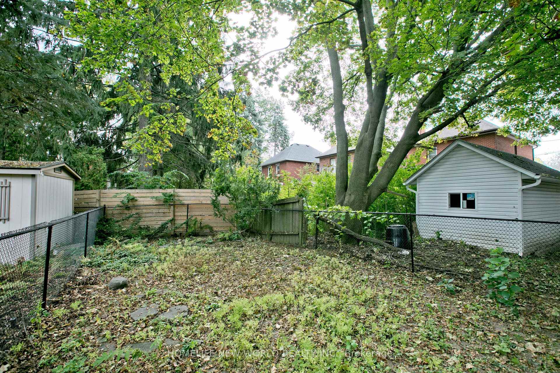 Photo 38 of 74 Haddon Avenue N, Hamilton, Westdale — HOMEH