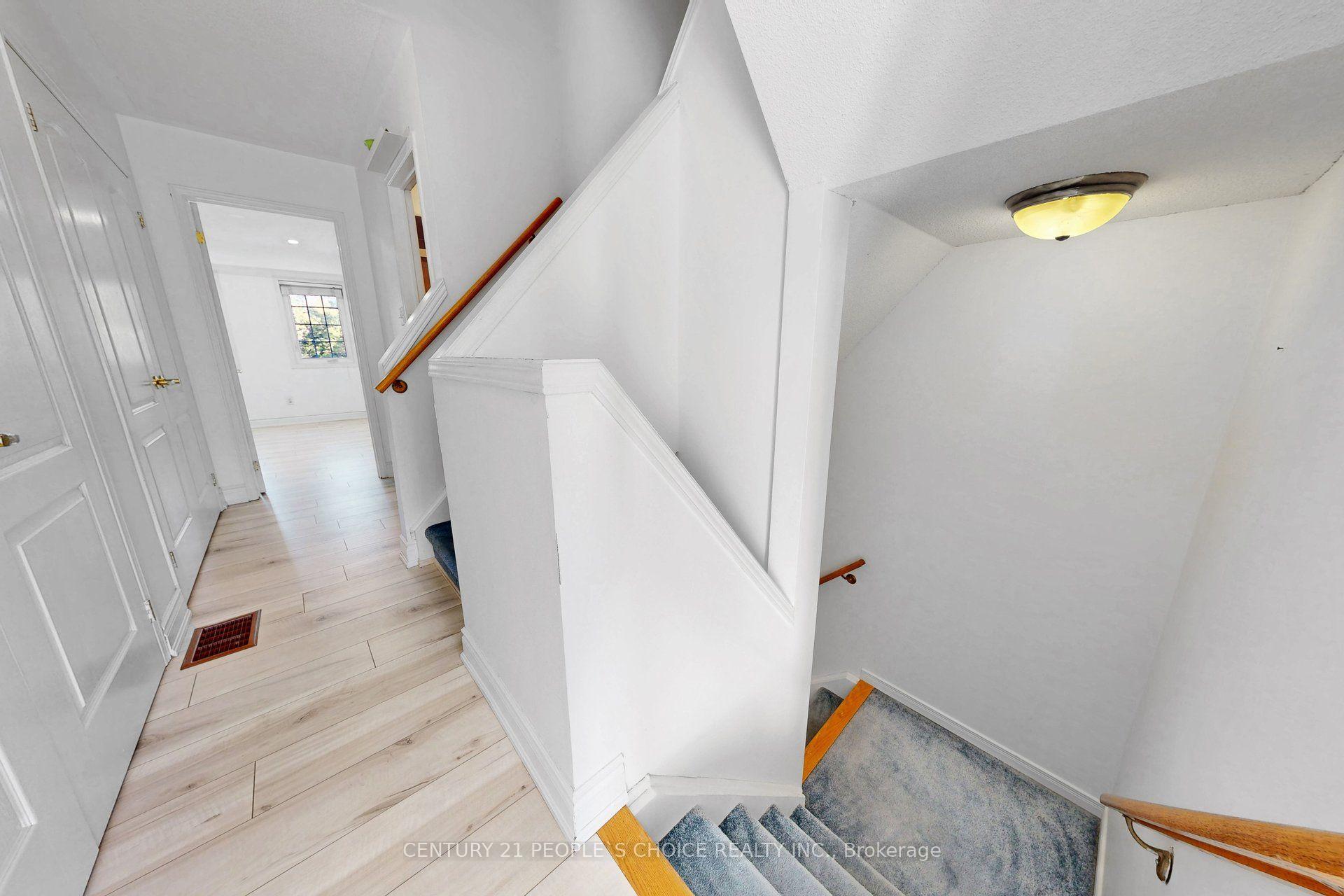 Photo 19 of Unit 106, 435 Hensall Circle, Mississauga, Cooksville — HOMEH