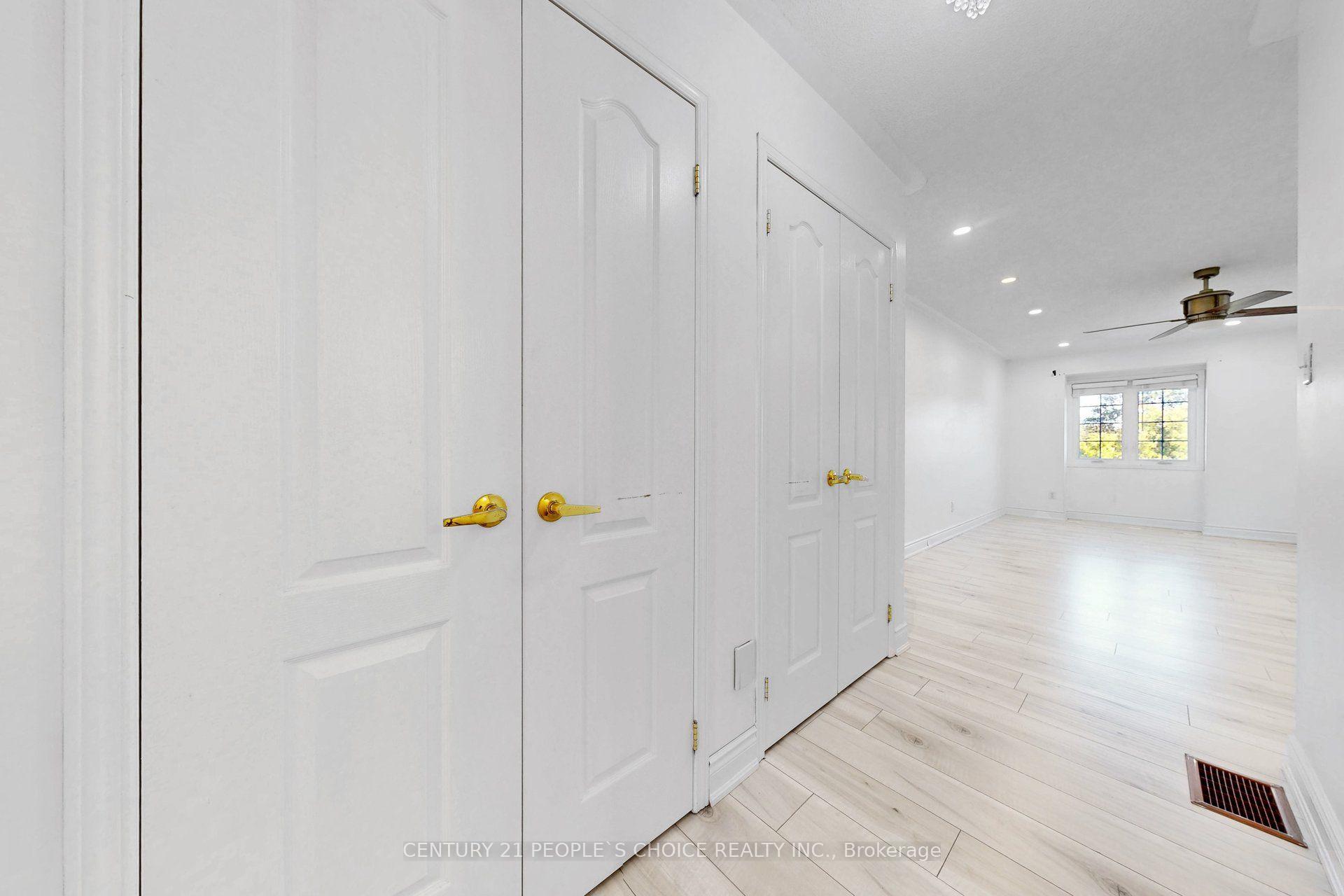 Photo 31 of Unit 106, 435 Hensall Circle, Mississauga, Cooksville — HOMEH