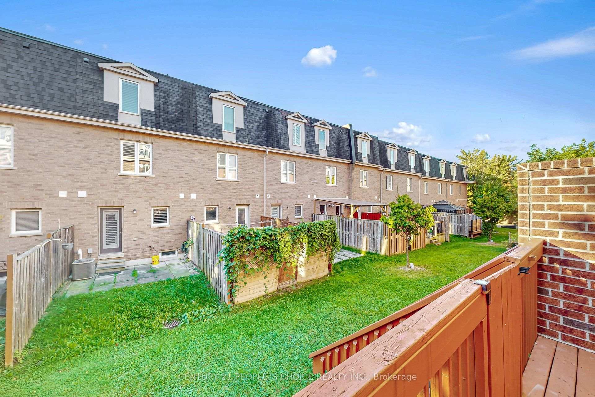 Photo 46 of Unit 106, 435 Hensall Circle, Mississauga, Cooksville — HOMEH