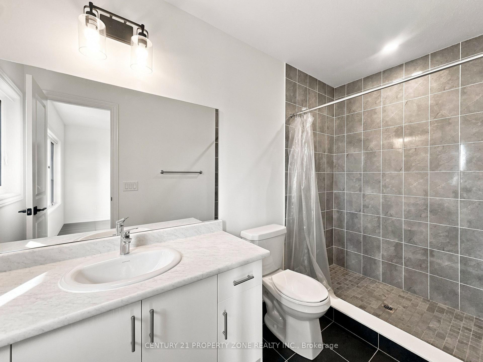 Photo 9 of 102 Cadillac Crescent, Brampton, Fletcher's Meadow — HOMEH