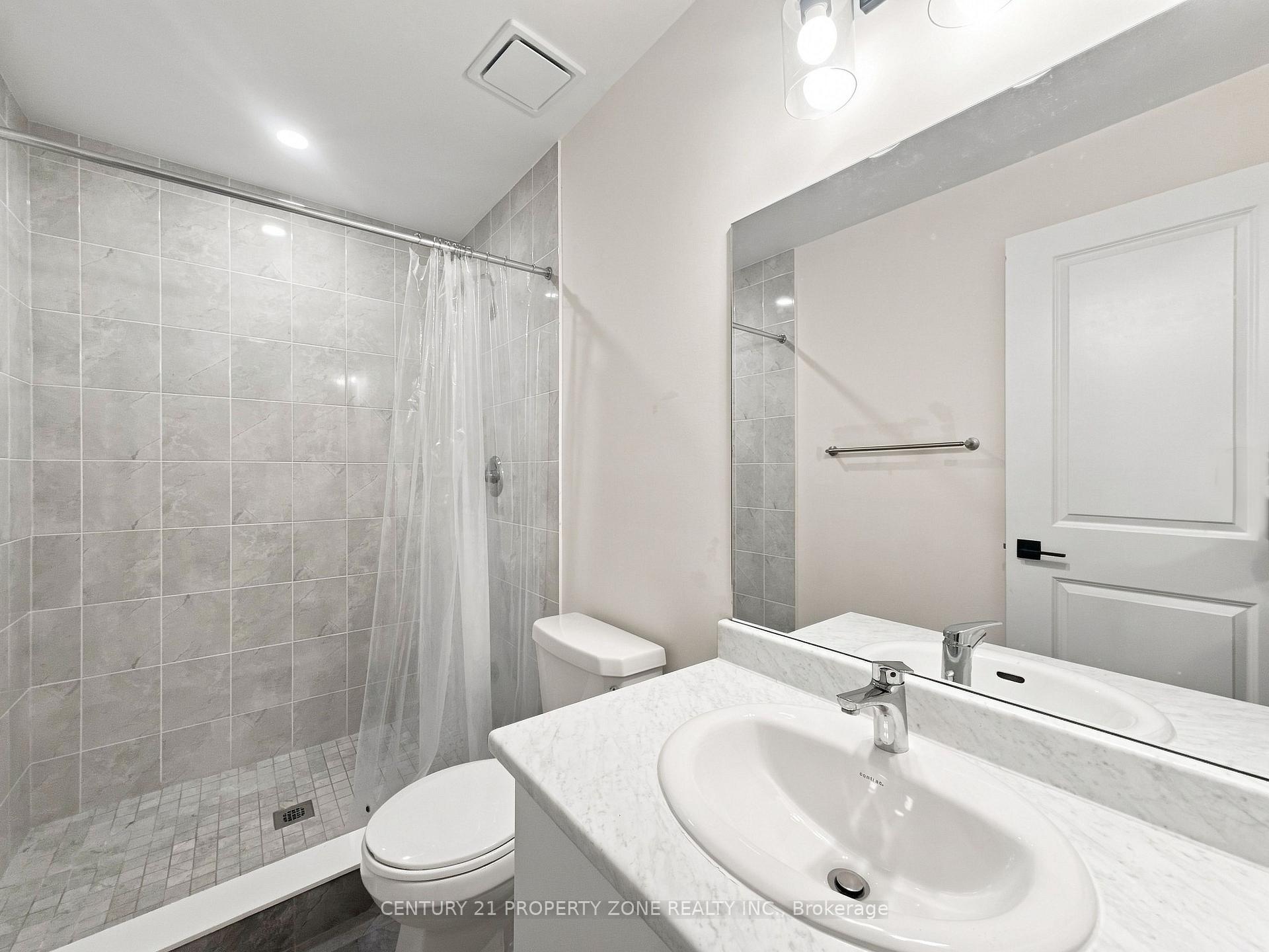 Photo 26 of 102 Cadillac Crescent, Brampton, Fletcher's Meadow — HOMEH
