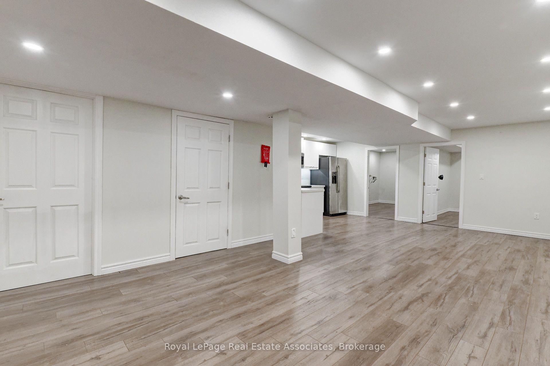 Photo 9 of Unit Lower, 41 Greenview Circle, Vaughan, Rural Vaughan — HOMEH