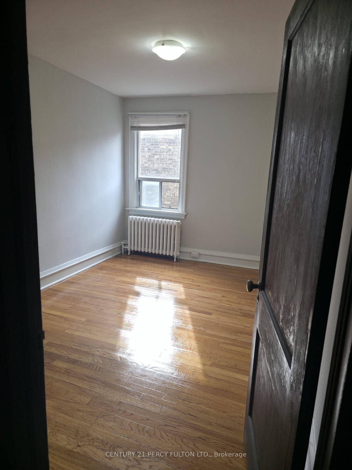 Photo 5 of Unit 15, 35 Jane Street, Toronto, Runnymede-Bloor West Village — HOMEH