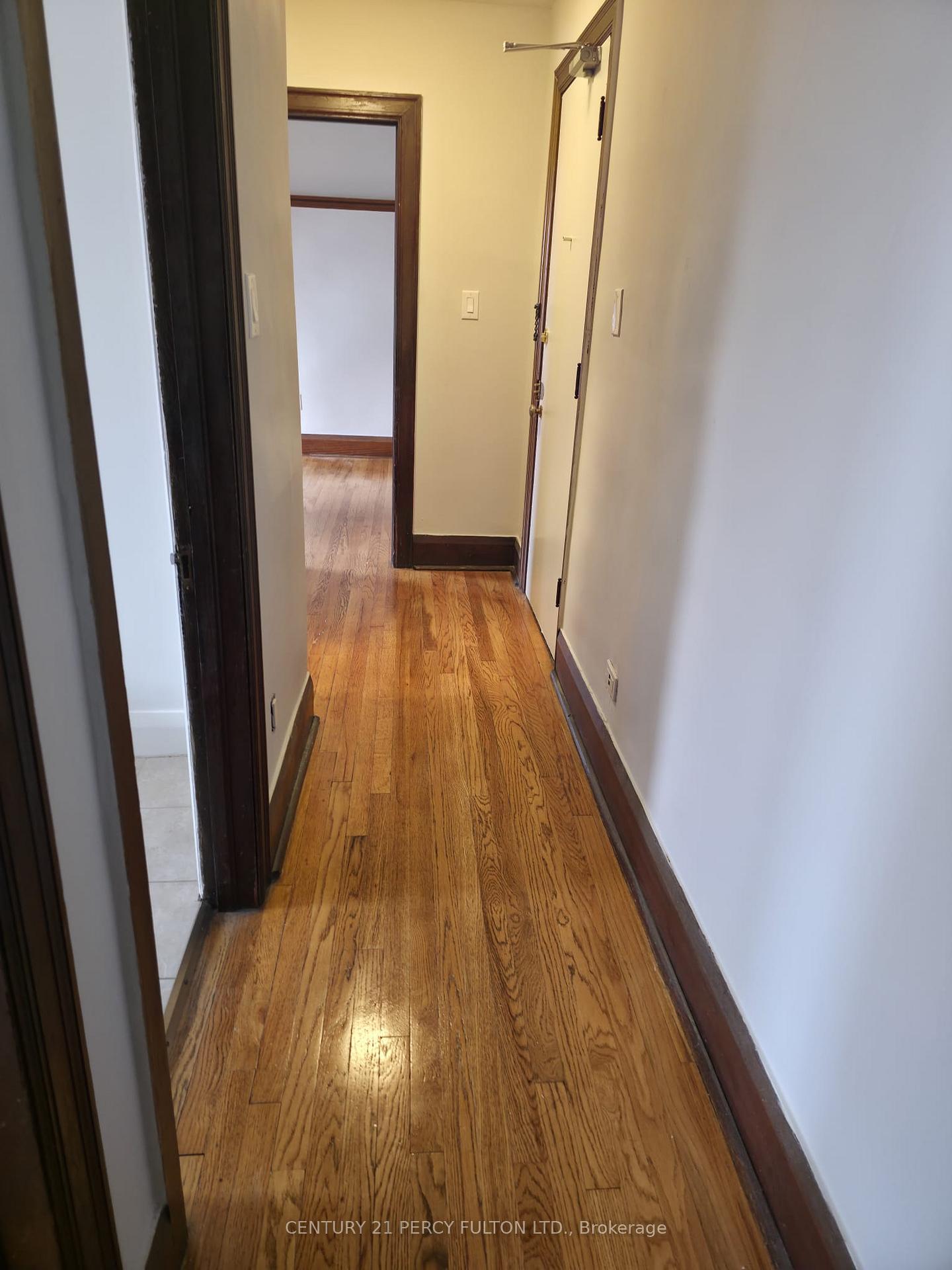 Photo 7 of Unit 15, 35 Jane Street, Toronto, Runnymede-Bloor West Village — HOMEH