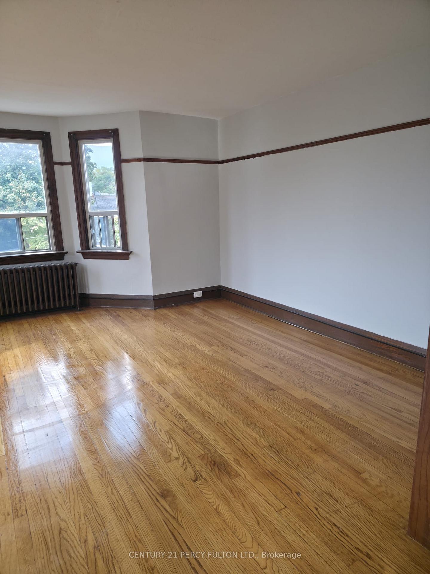 Photo 10 of Unit 15, 35 Jane Street, Toronto, Runnymede-Bloor West Village — HOMEH