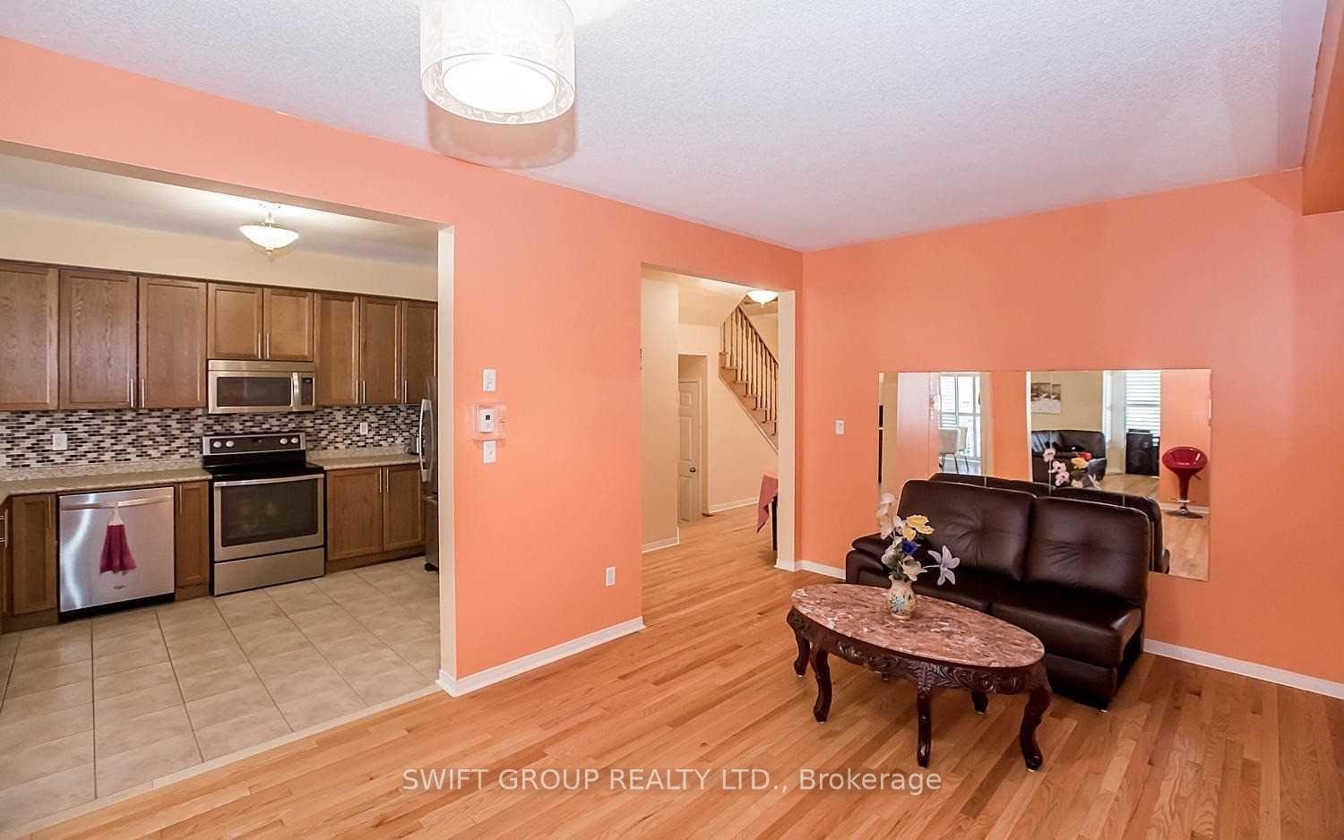 Photo 6 of 92 Checkerberry Crescent, Brampton, Sandringham-Wellington — HOMEH