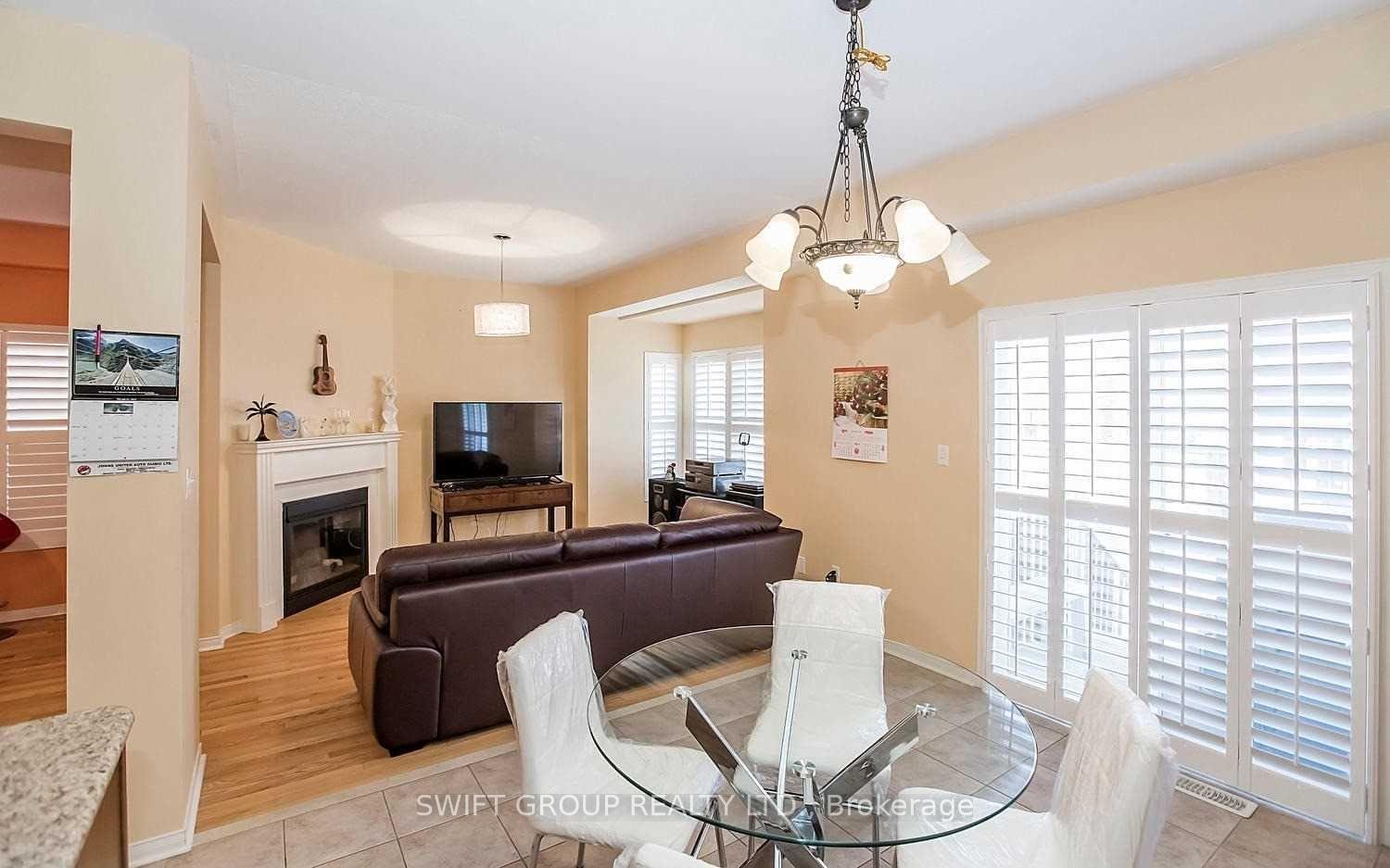 Photo 9 of 92 Checkerberry Crescent, Brampton, Sandringham-Wellington — HOMEH
