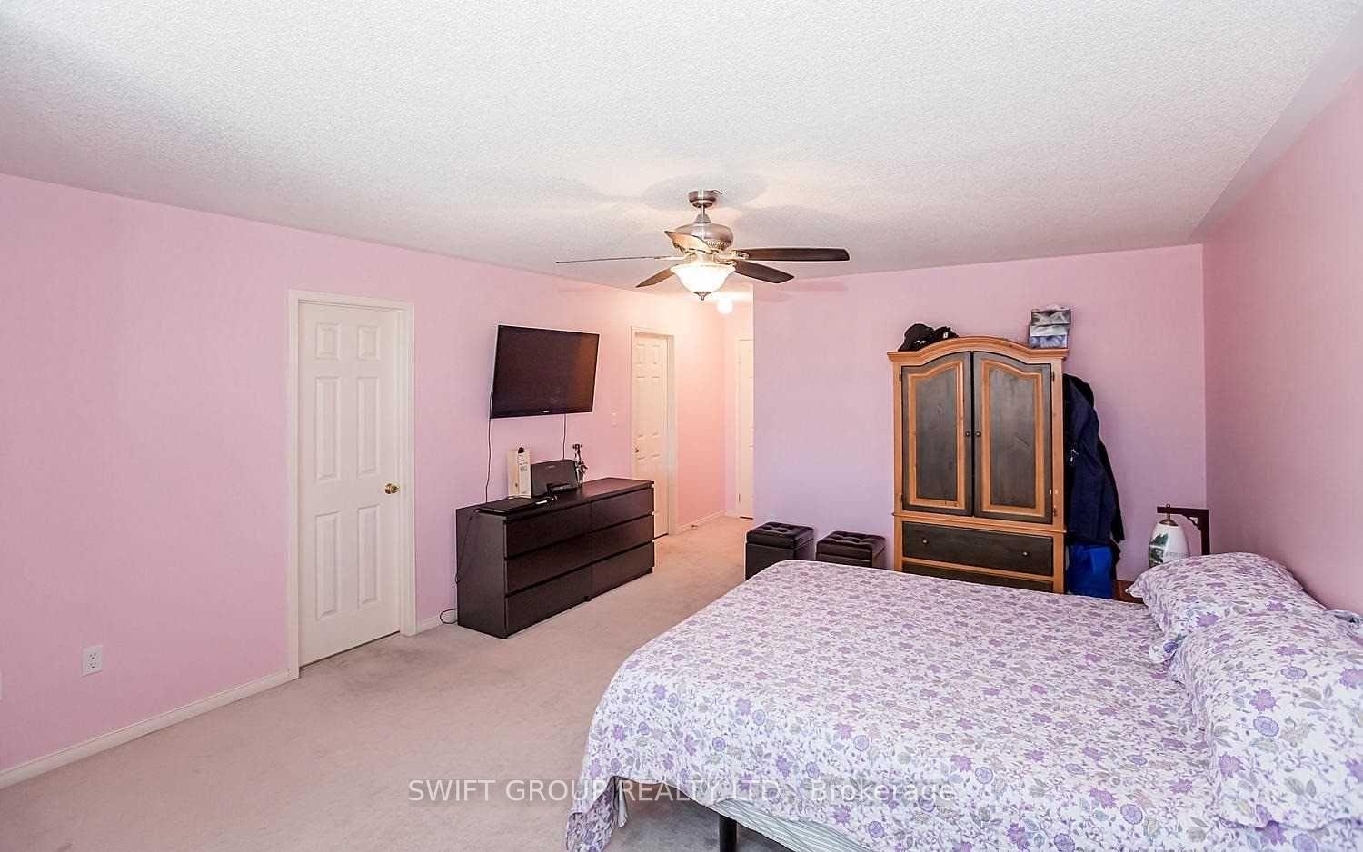Photo 13 of 92 Checkerberry Crescent, Brampton, Sandringham-Wellington — HOMEH