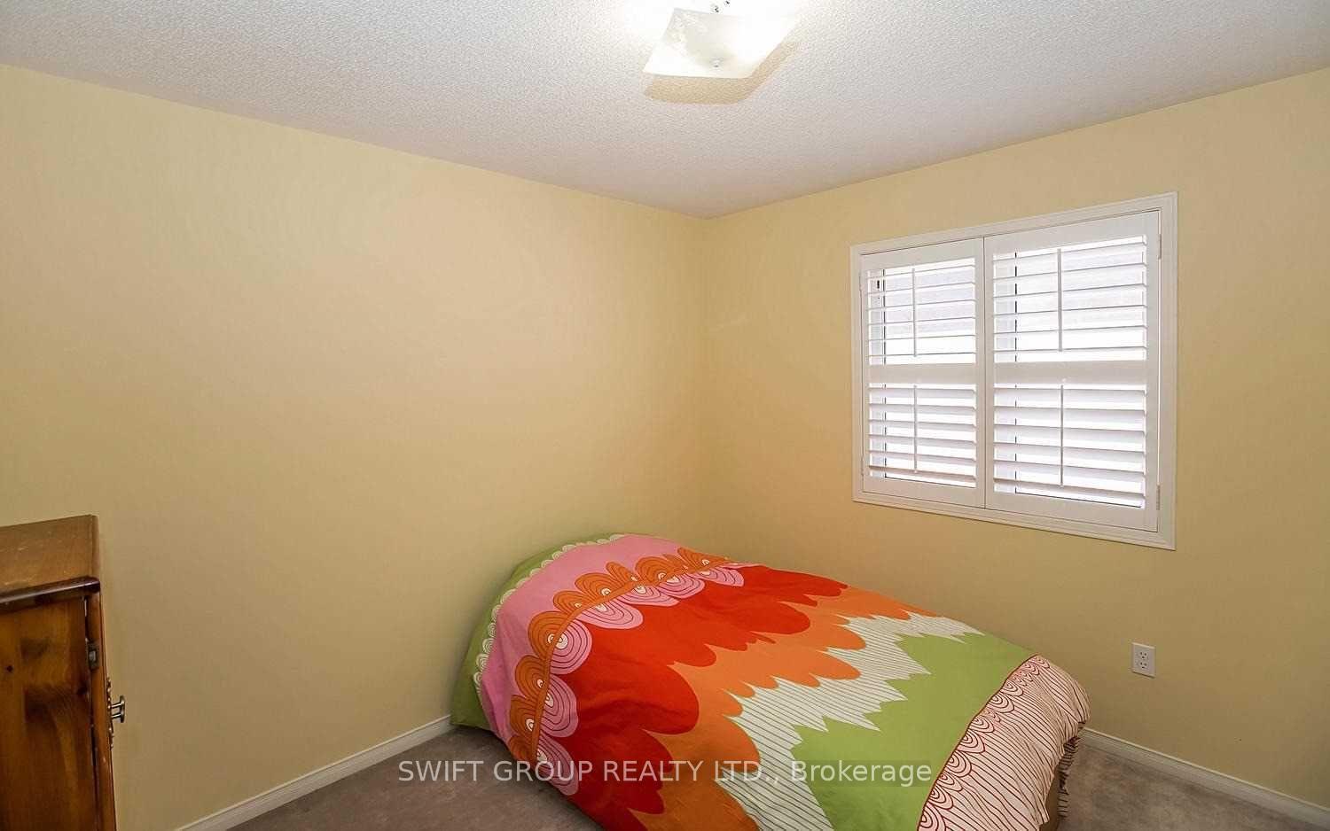 Photo 16 of 92 Checkerberry Crescent, Brampton, Sandringham-Wellington — HOMEH