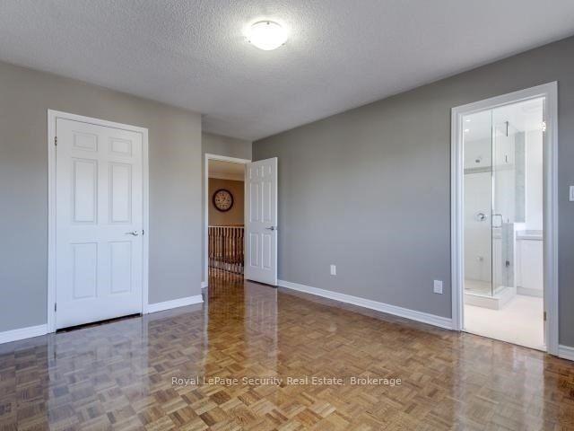 Photo 17 of 76 Dante Court, Vaughan, East Woodbridge — HOMEH