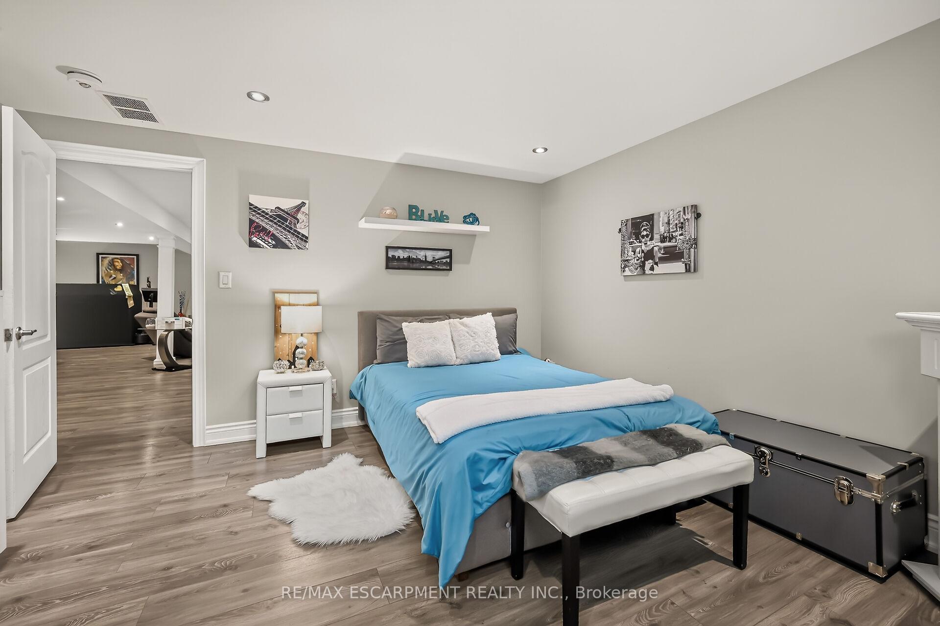 Photo 36 of 8165 Twenty Road E, Hamilton, Rural Glanbrook — HOMEH
