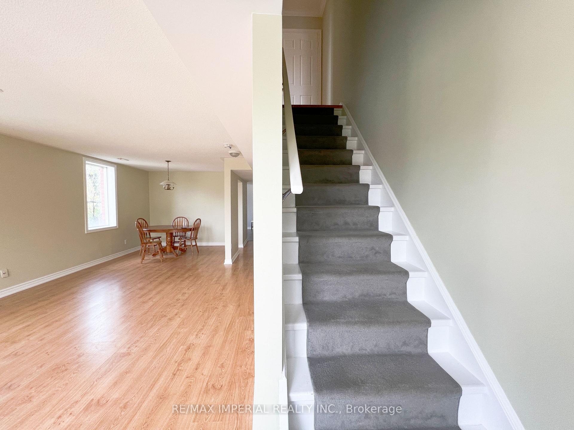 Photo 14 of 621A The Queensway, Etobicoke, Stonegate-Queensway — HOMEH