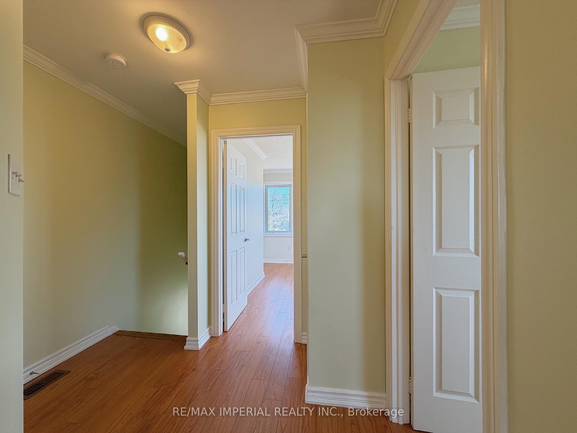 Photo 23 of 621A The Queensway, Etobicoke, Stonegate-Queensway — HOMEH