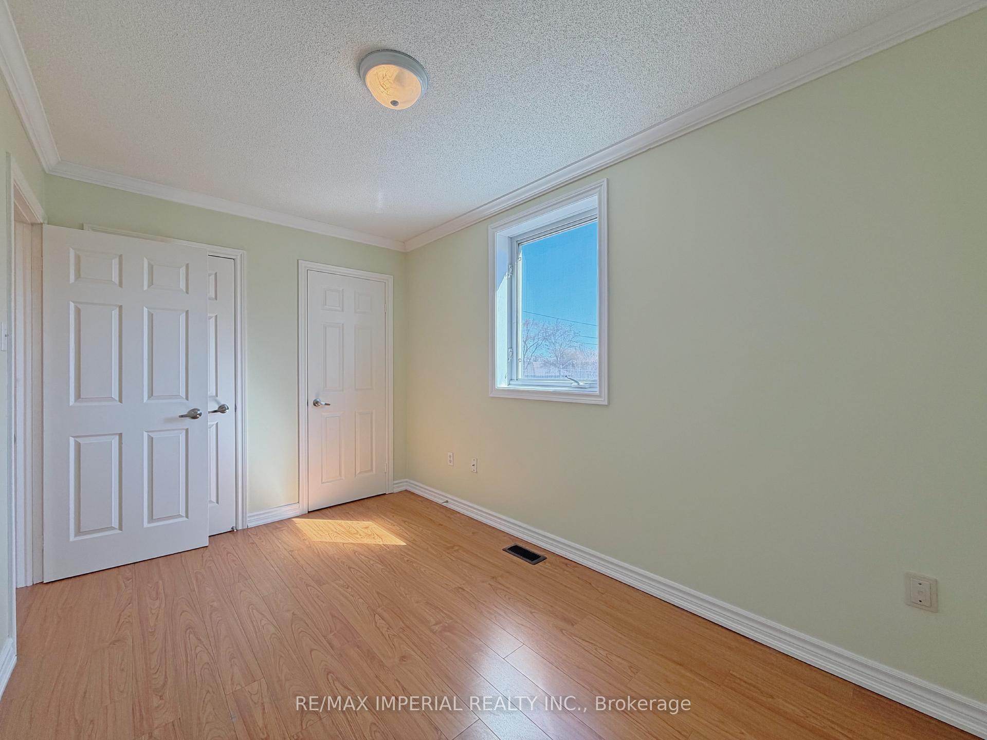 Photo 24 of 621A The Queensway, Etobicoke, Stonegate-Queensway — HOMEH