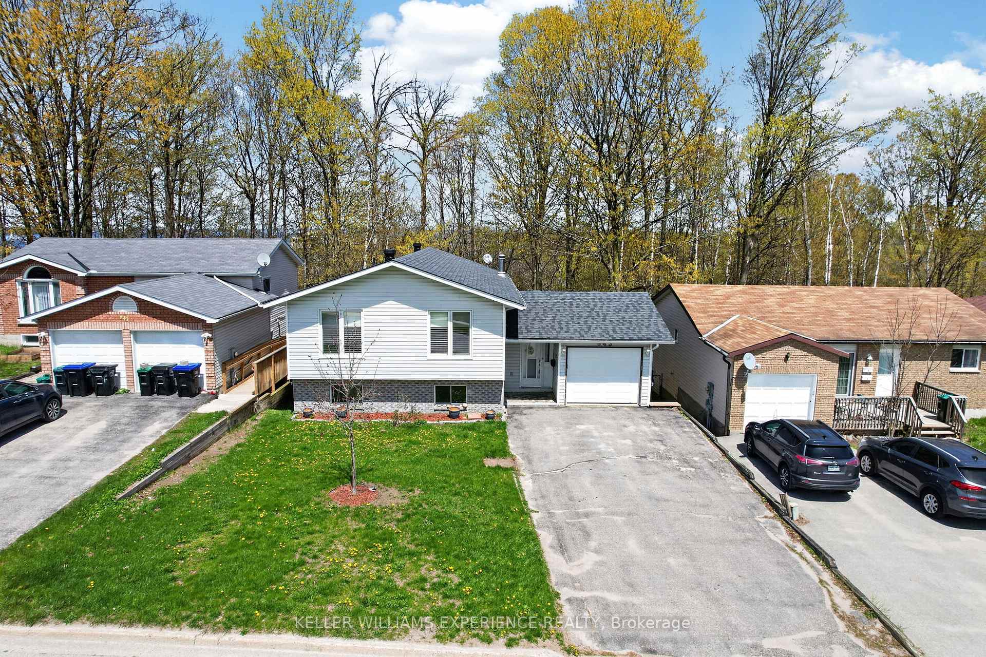 Photo of 645 Bayview Drive