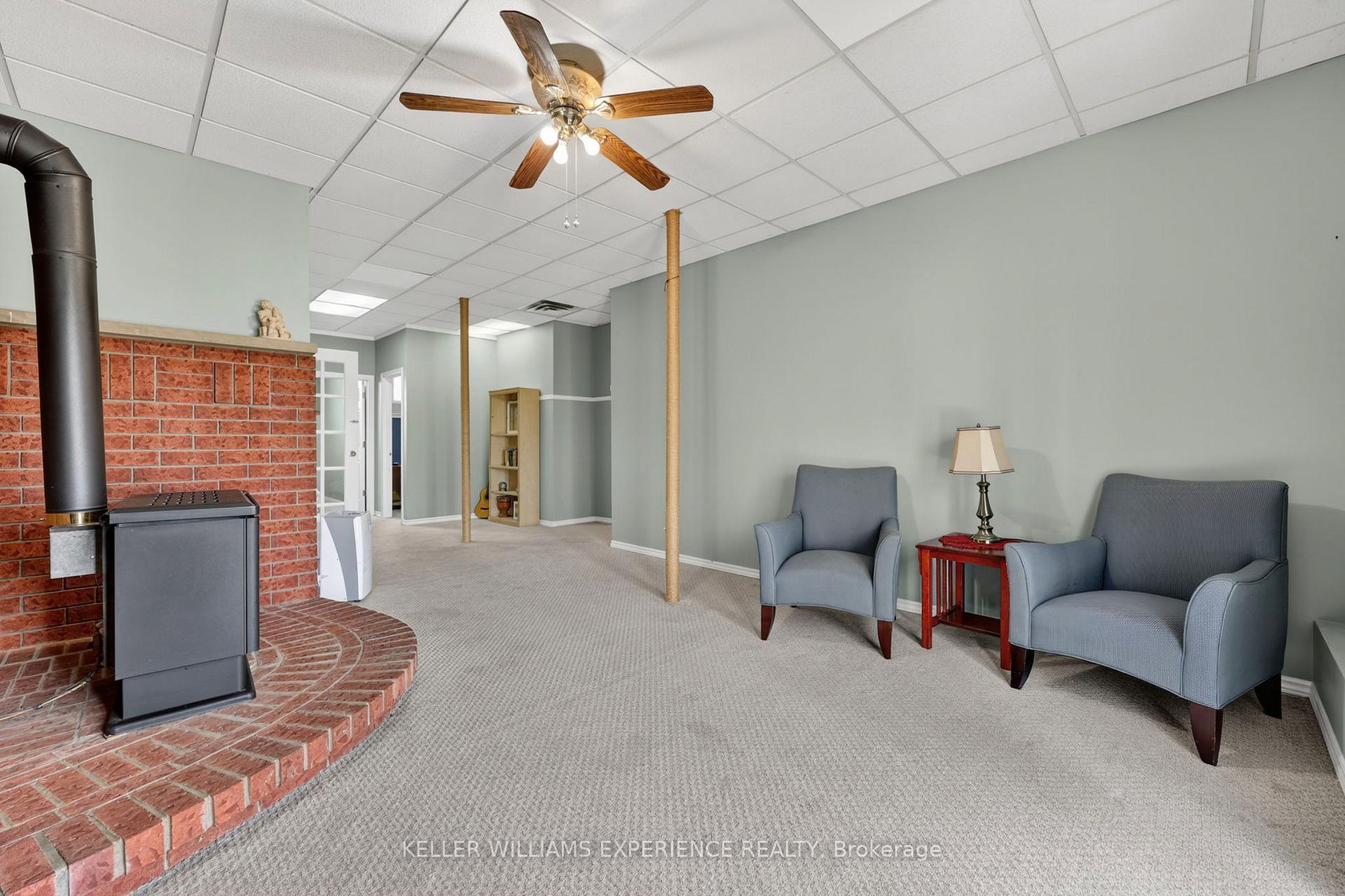 Photo 14 of 645 Bayview Drive, Midland — HOMEH