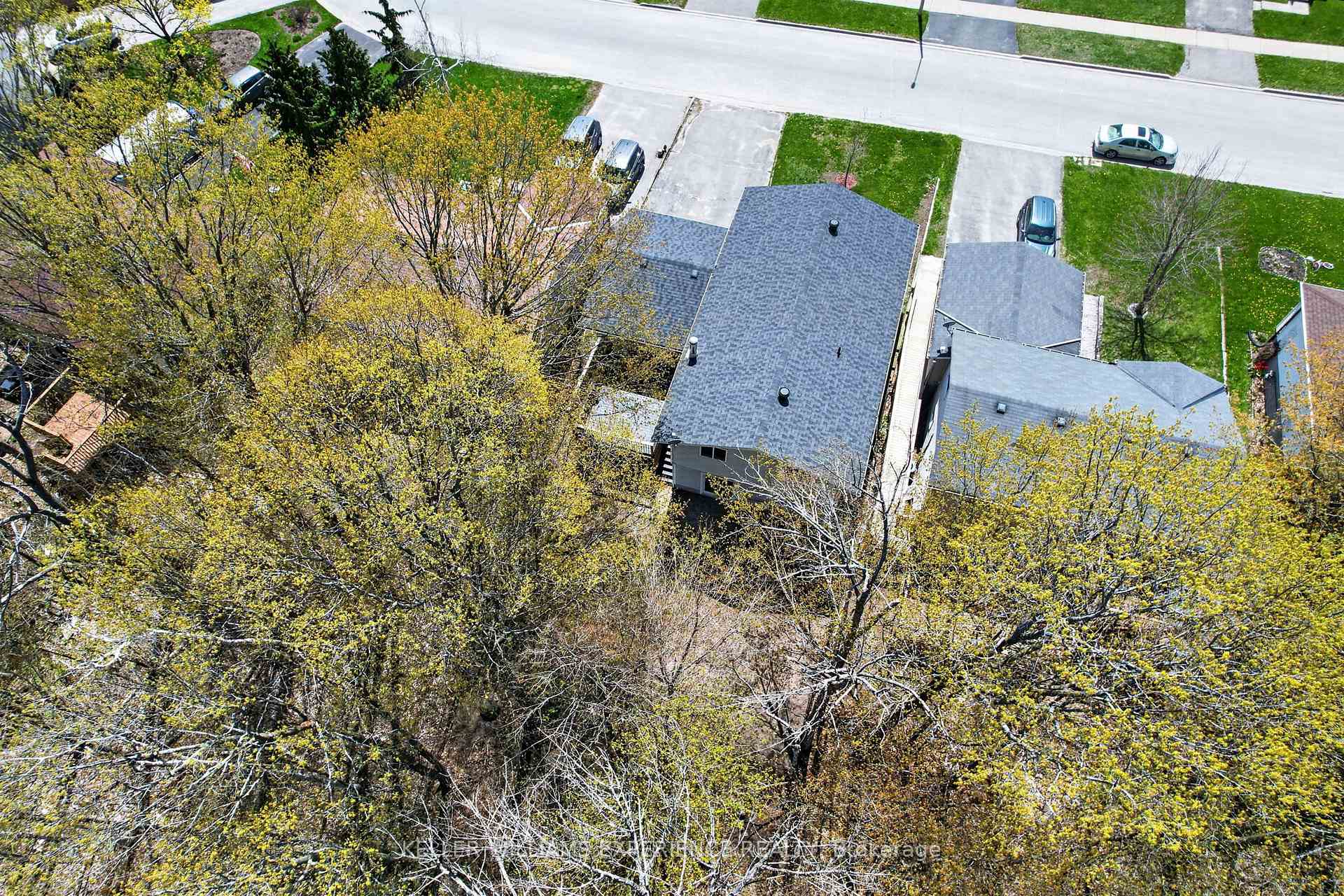 Photo 22 of 645 Bayview Drive, Midland — HOMEH