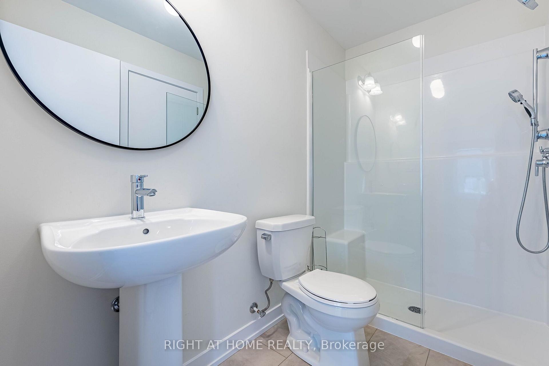 Photo 24 of 1330 Shevchenko Boulevard, Oakville, Northwest — HOMEH