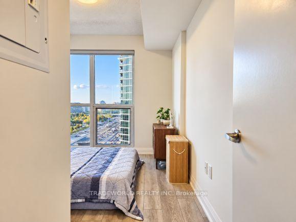 Photo 14 of Unit 1803, 30 Gibbs Road, Etobicoke, Islington-City Centre West — HOMEH
