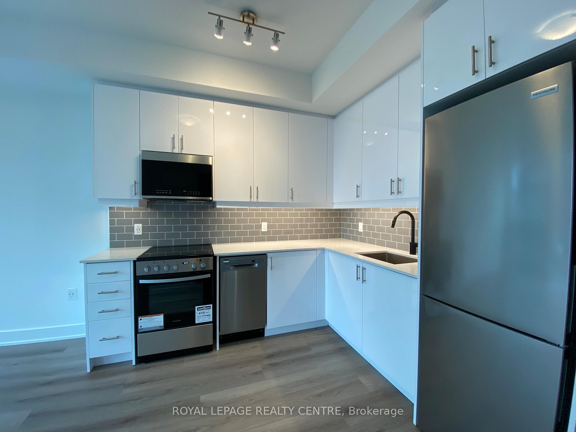 Photo 12 of Unit 505, 2343 Khalsa Gate, Oakville, Westmount — HOMEH