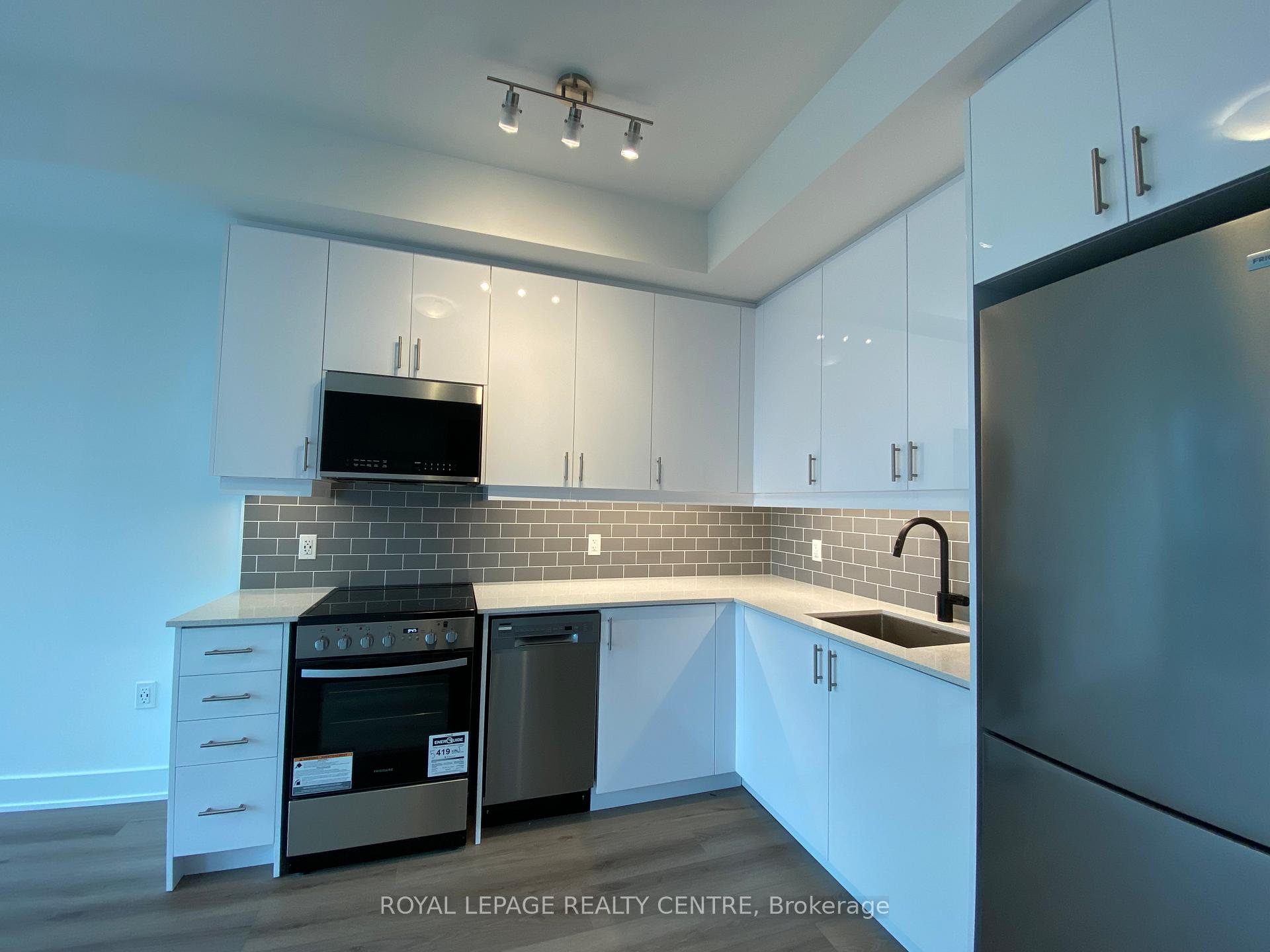 Photo 13 of Unit 505, 2343 Khalsa Gate, Oakville, Westmount — HOMEH