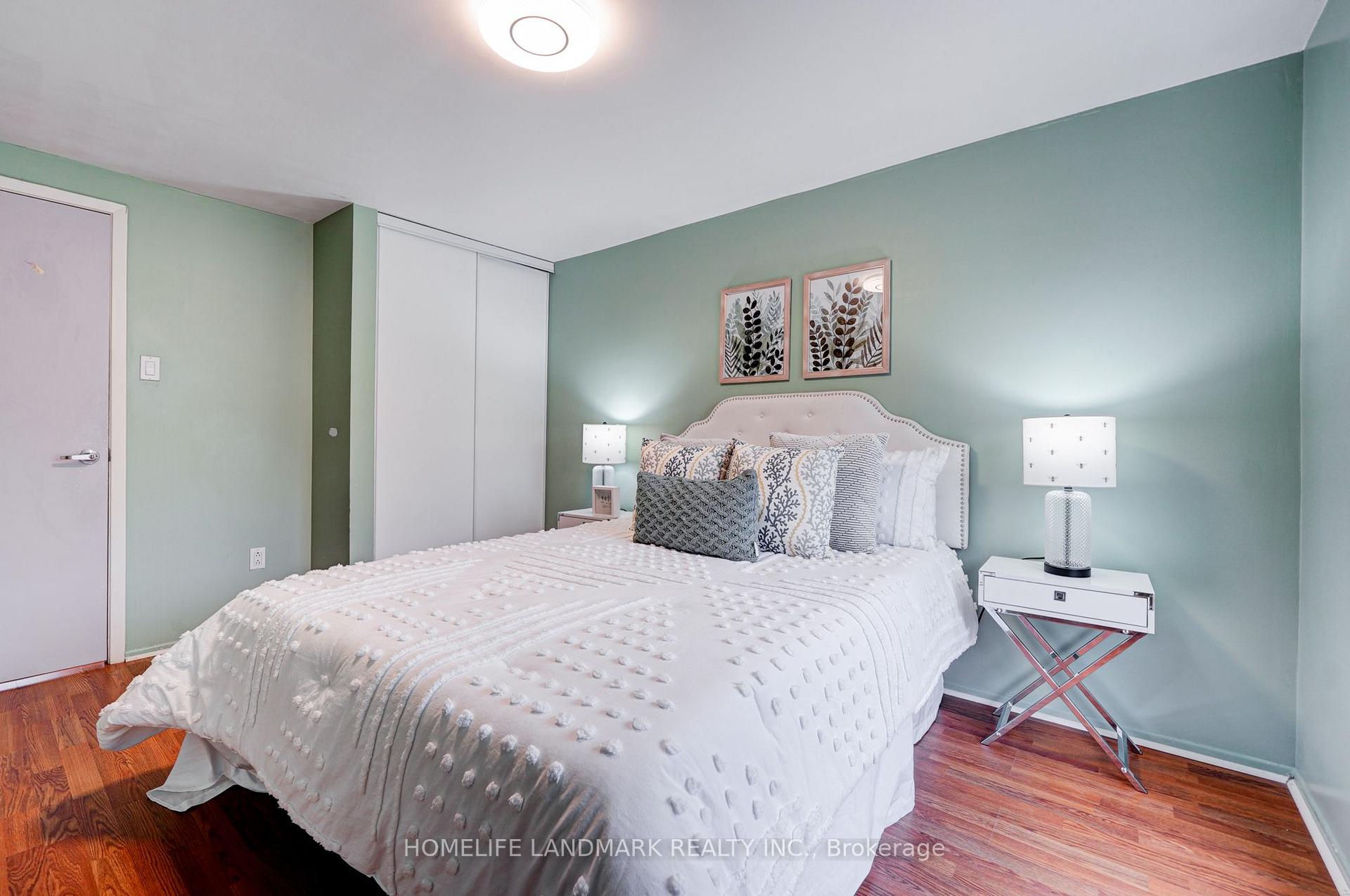 Photo 15 of 8 Rusty Crest Way, North York, Don Valley Village — HOMEH