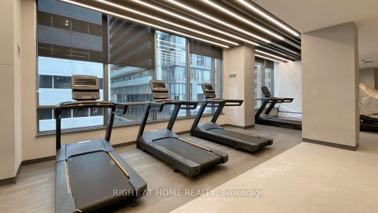 Photo 15 of Unit 4013, 108 Peter Street, Toronto, Waterfront Communities — HOMEH