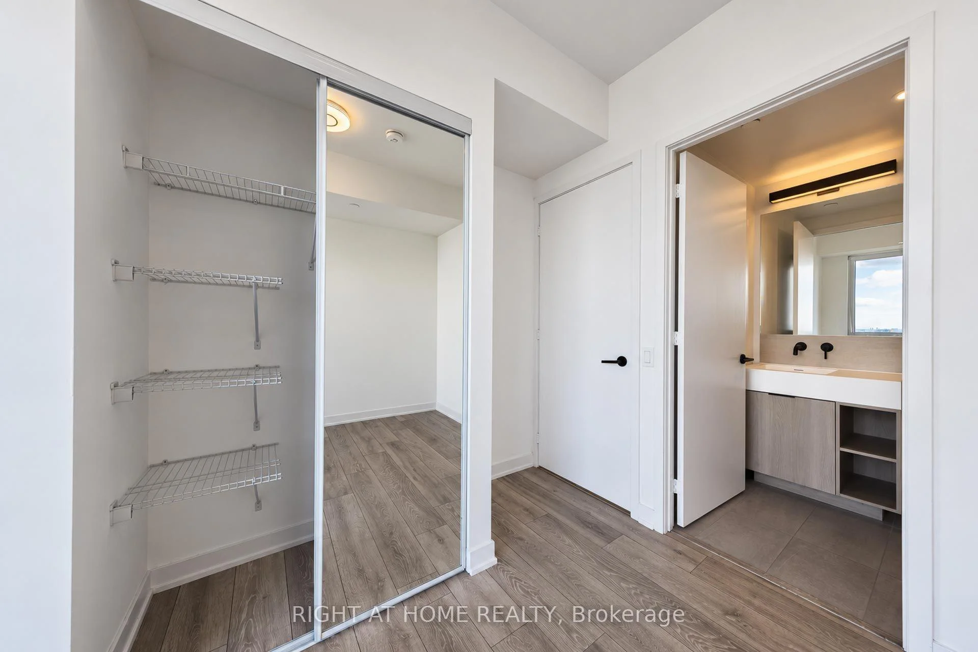 Photo 56 of Unit 4013, 108 Peter Street, Toronto, Waterfront Communities — HOMEH