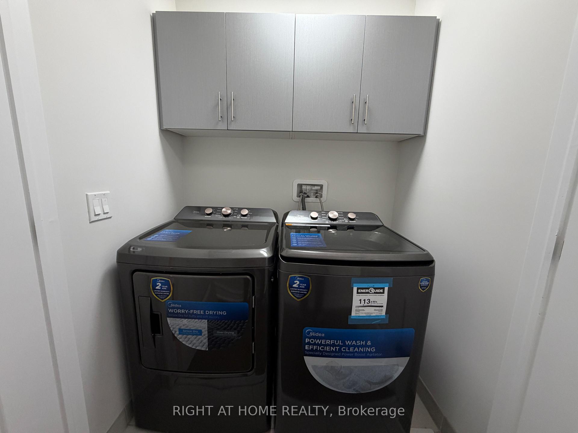 Photo 18 of 52 Heming Trail, Hamilton, Ancaster — HOMEH