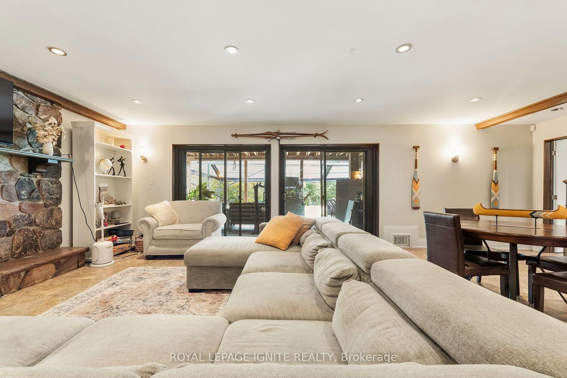 Photo 24 of 8 Ridgevale Drive, Markham, Box Grove — HOMEH