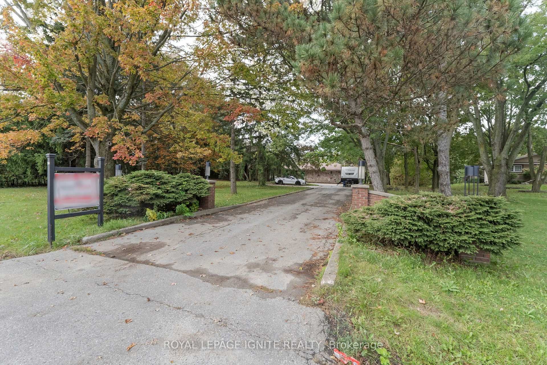Photo 45 of 8 Ridgevale Drive, Markham, Box Grove — HOMEH