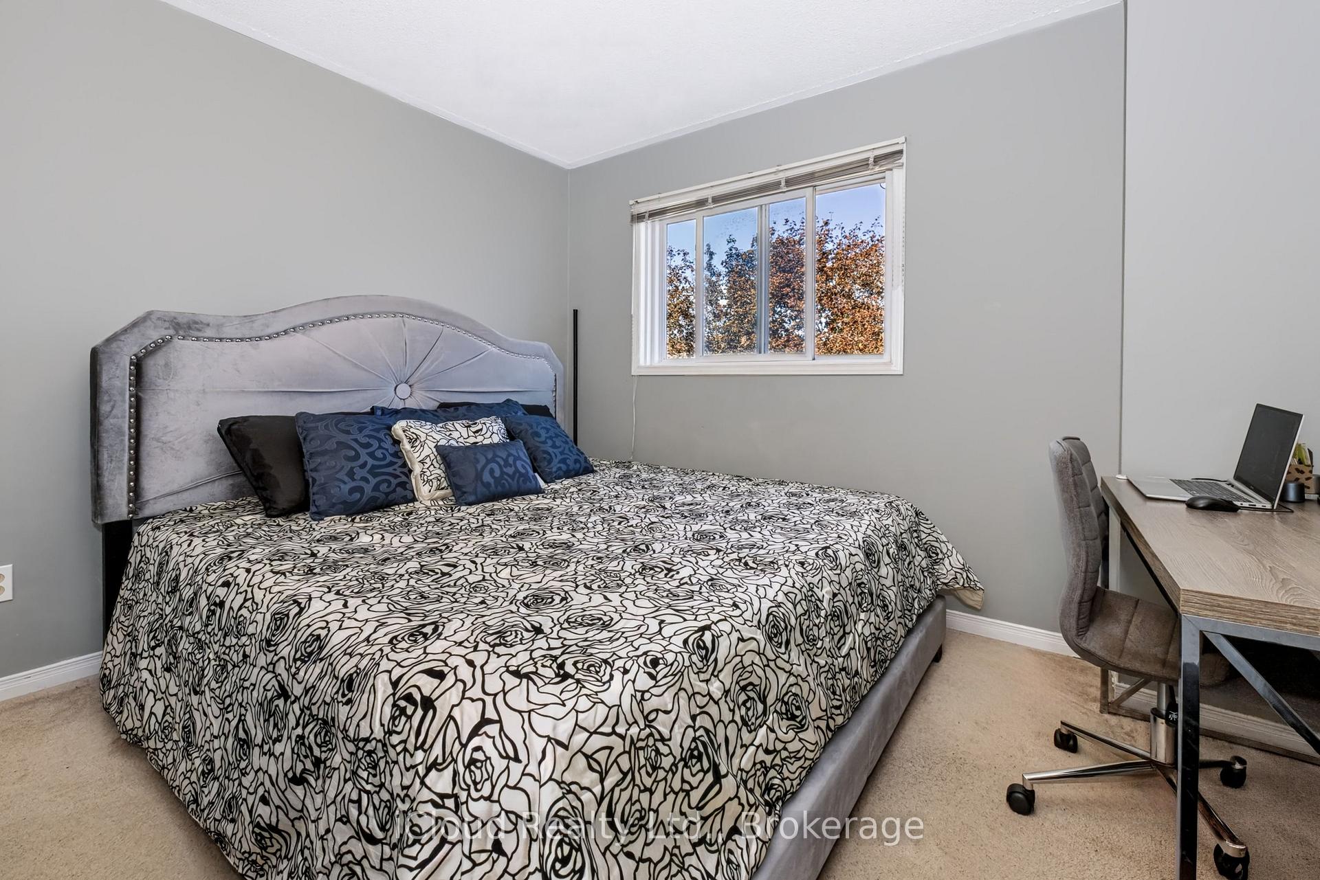 Photo 31 of 62 Castlehill Crescent, Brampton, Northwood Park — HOMEH