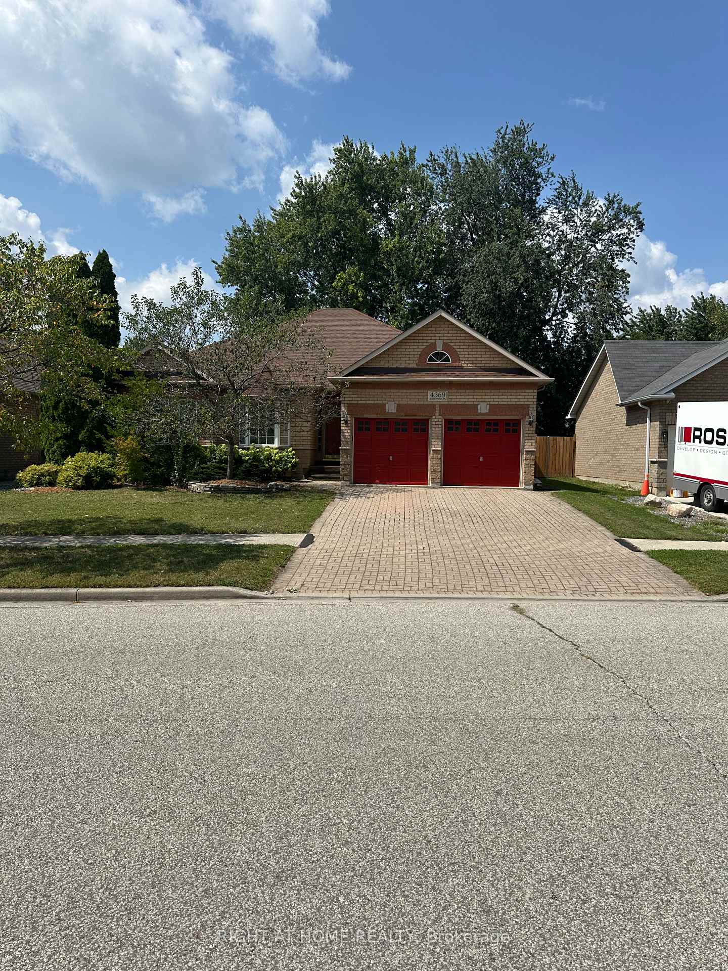 Photo 2 of 4369 Goldenwood Drive, Windsor — HOMEH