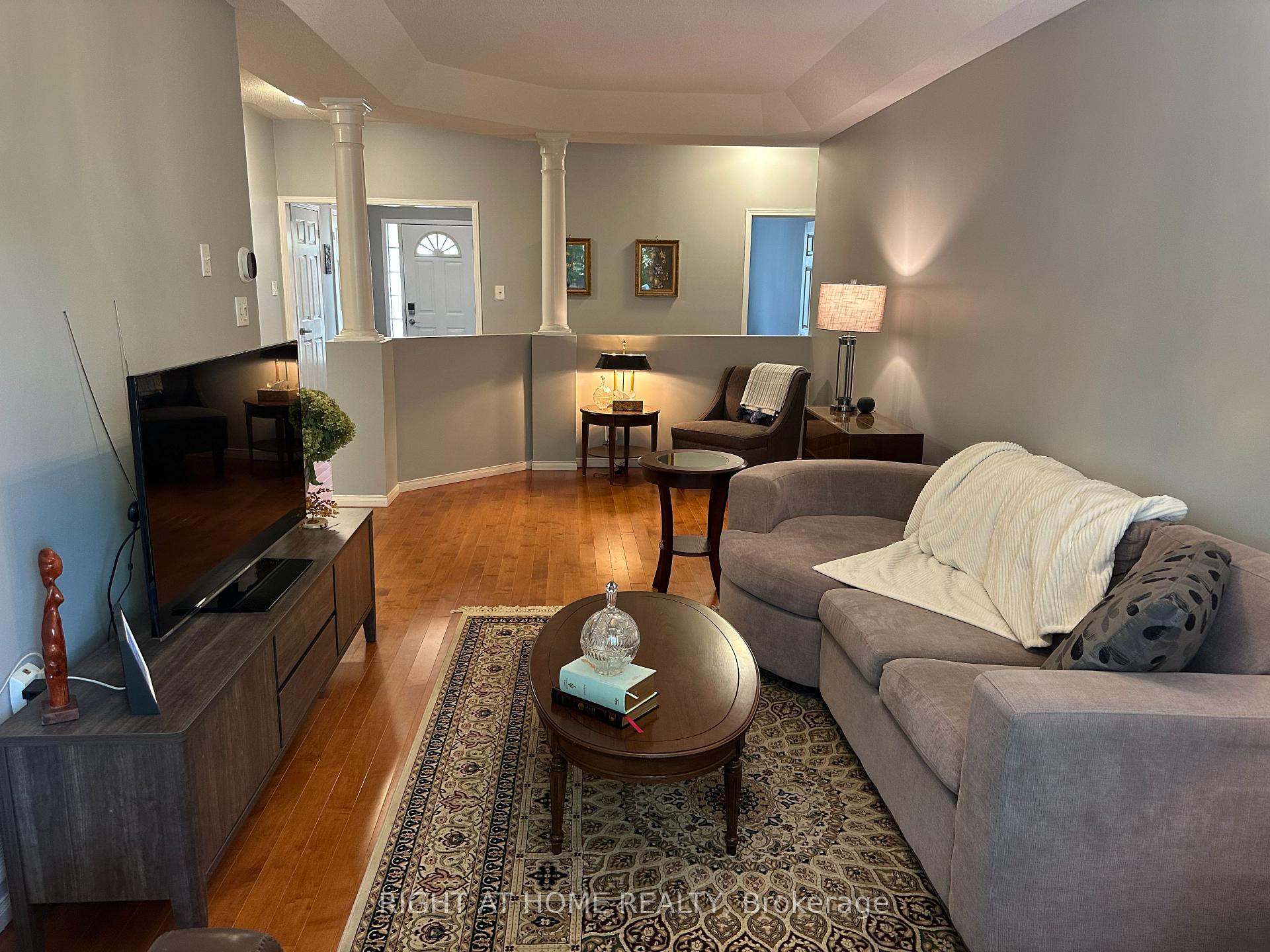 Photo 5 of 4369 Goldenwood Drive, Windsor — HOMEH