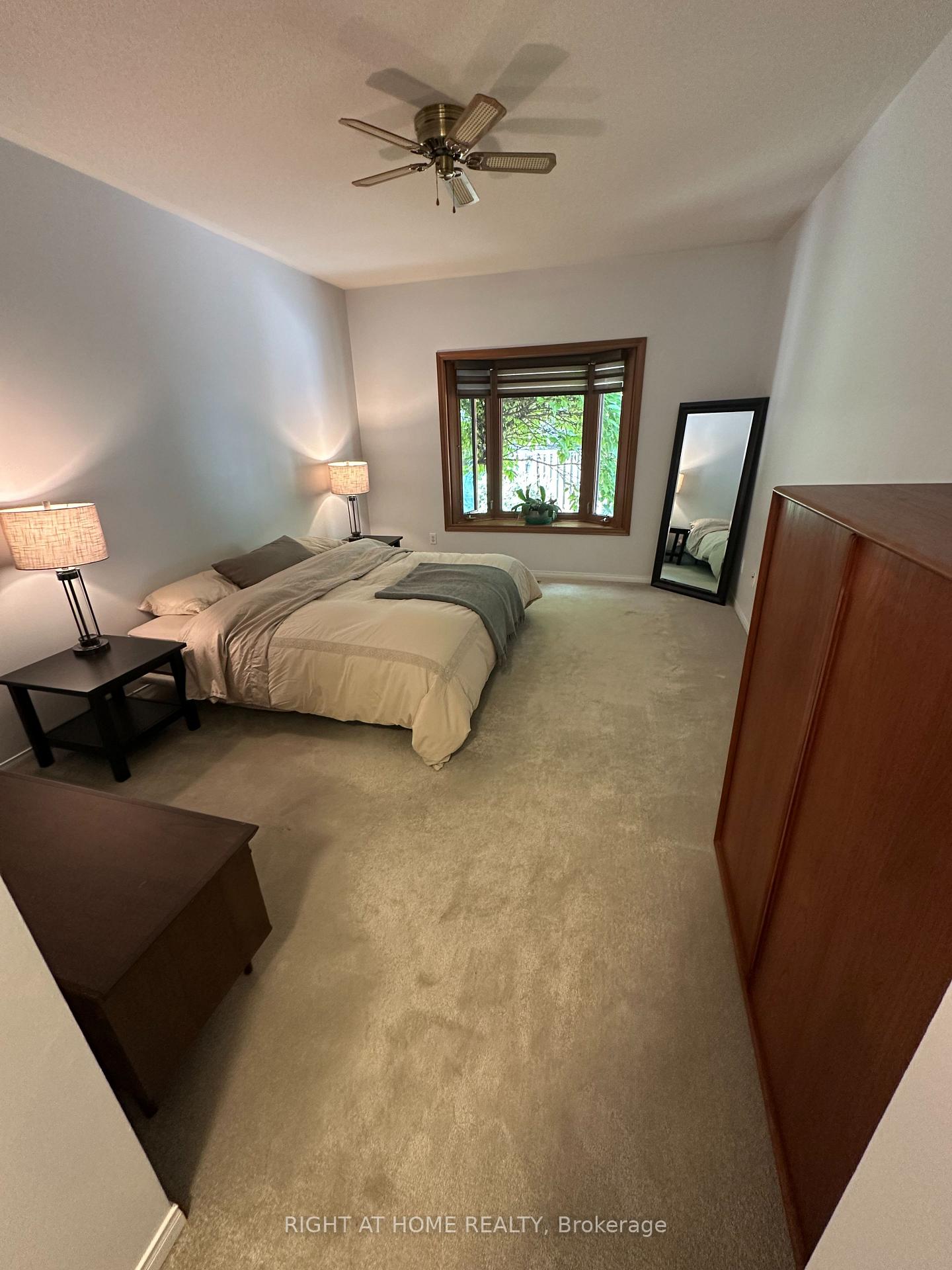 Photo 15 of 4369 Goldenwood Drive, Windsor — HOMEH