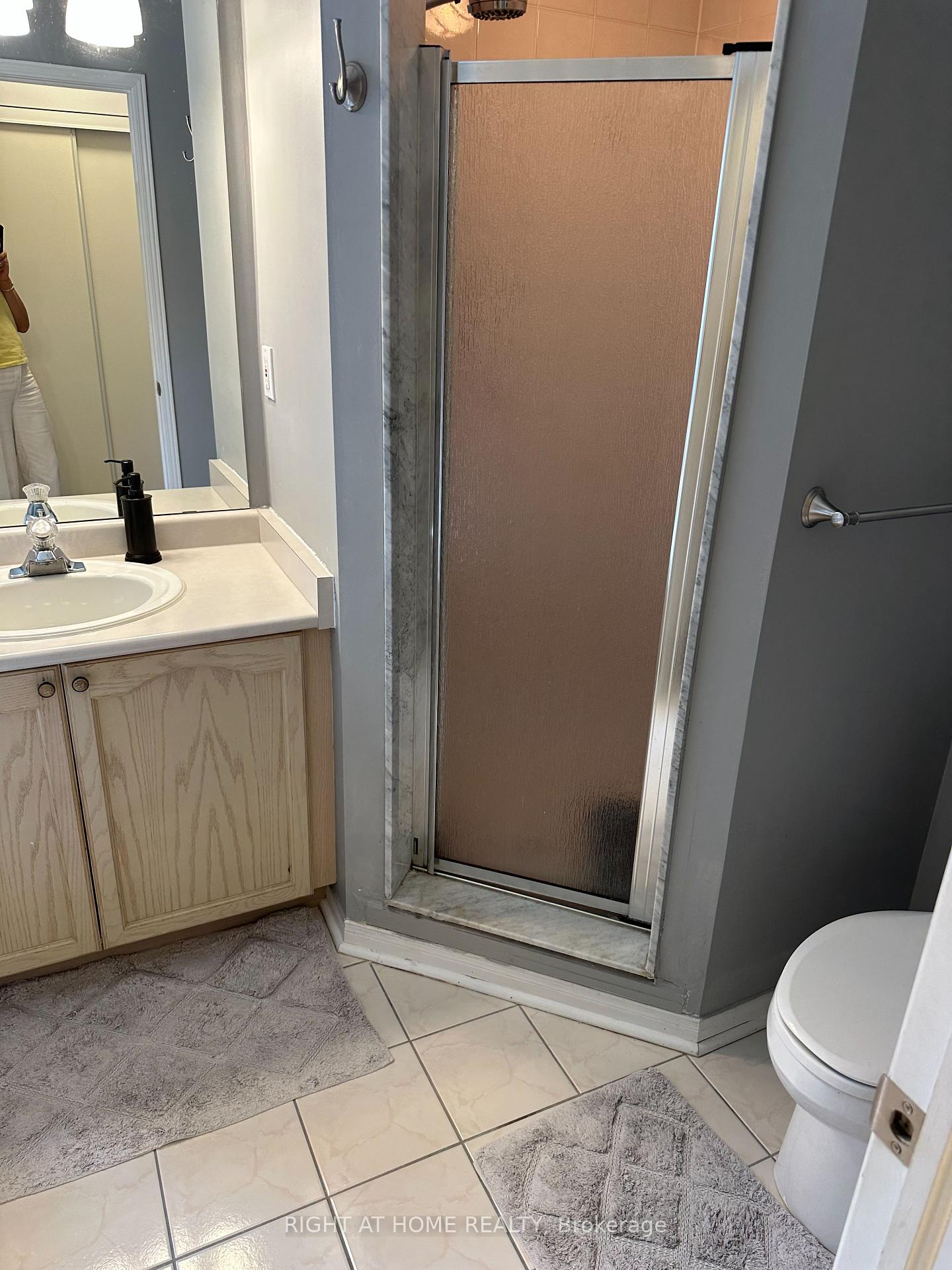 Photo 18 of 4369 Goldenwood Drive, Windsor — HOMEH
