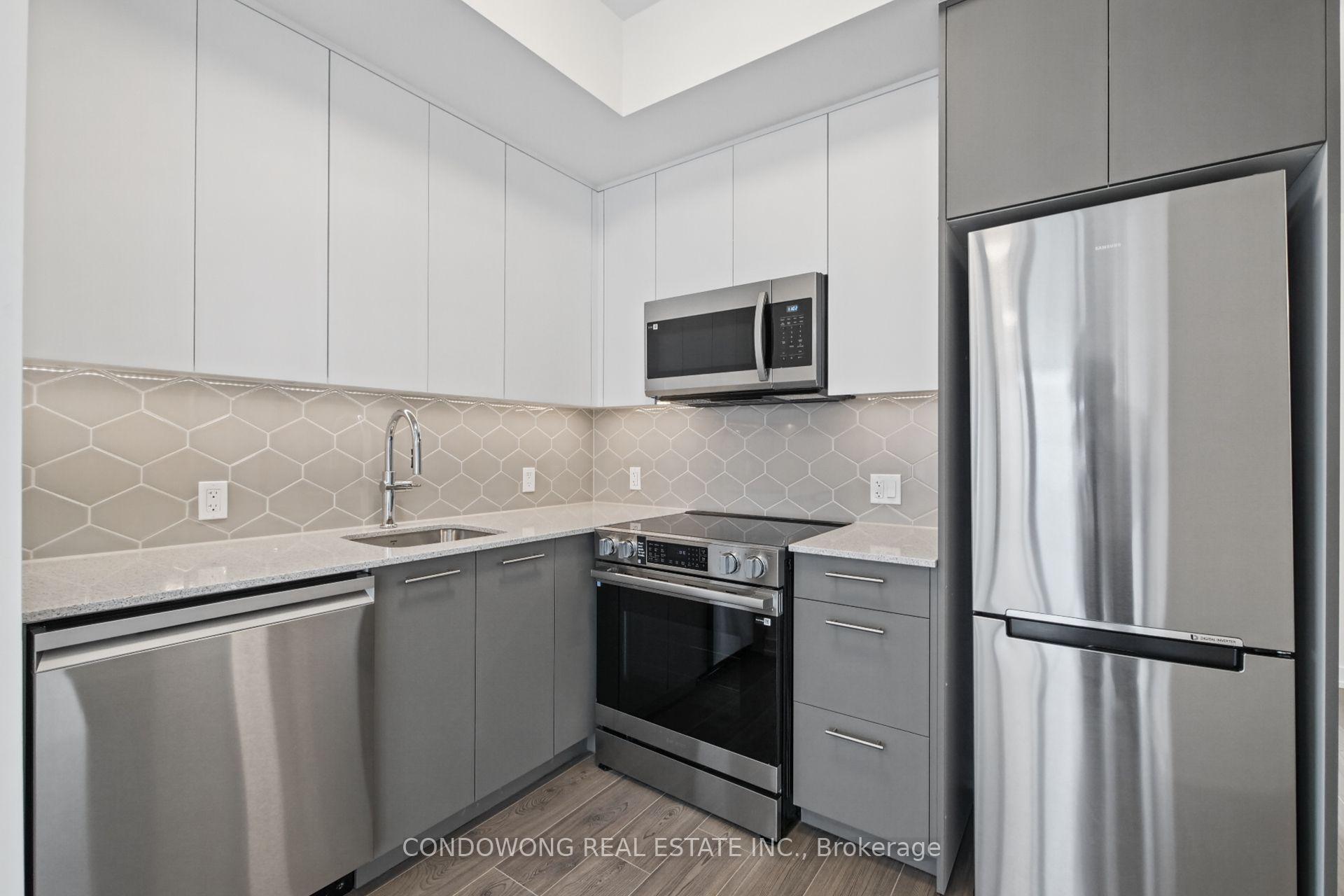 Photo 4 of Unit 609, 30 Francis Street S, Kitchener, City Commercial Core — HOMEH