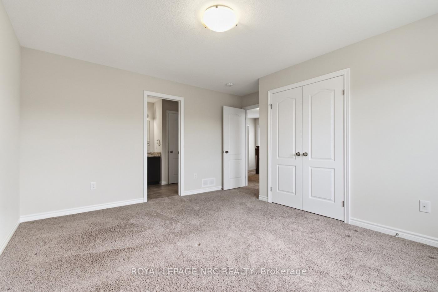 Photo 32 of 68 Abbott Place, Pelham, Fonthill — HOMEH