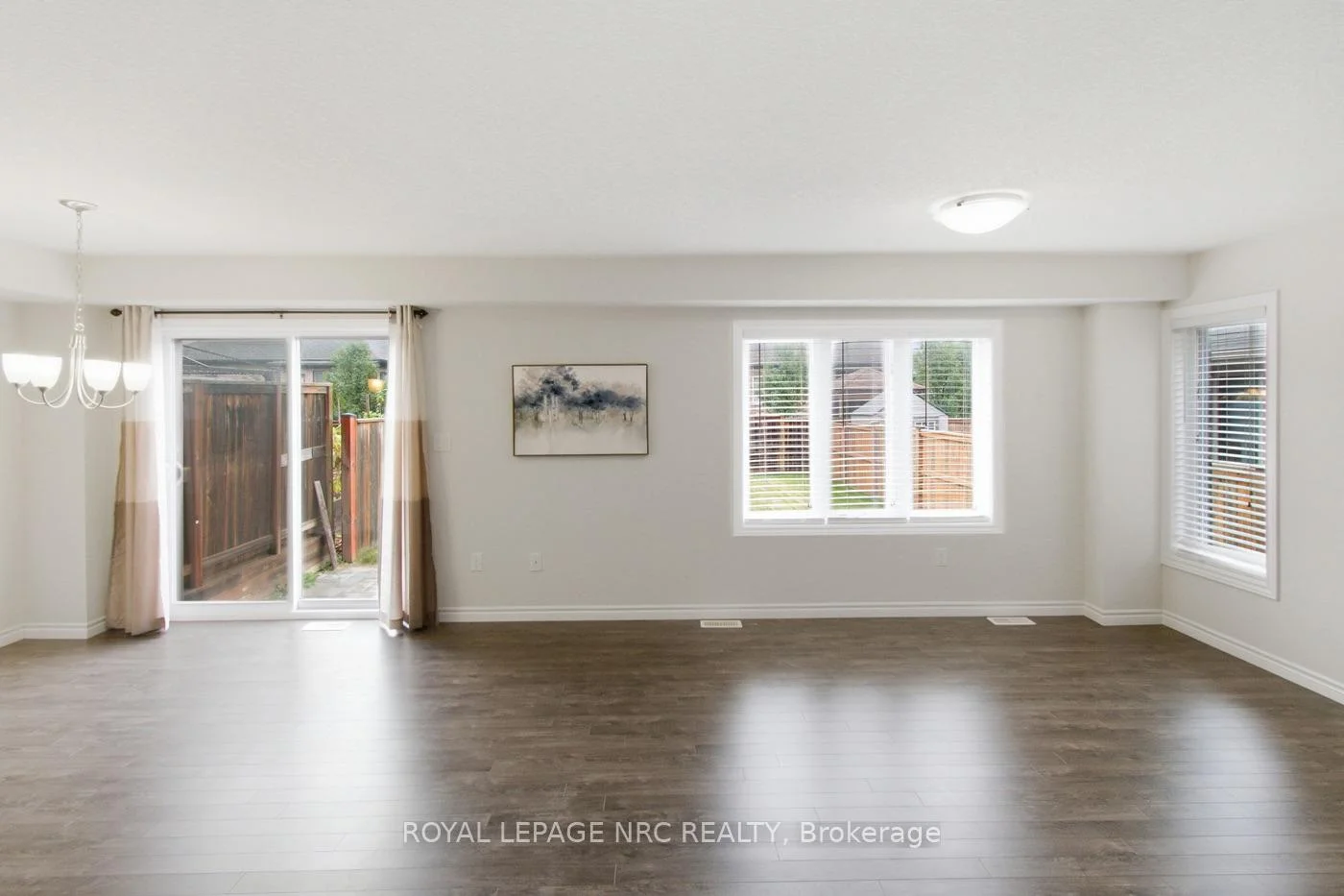 Photo 16 of 68 Abbott Place, Pelham, Fonthill — HOMEH